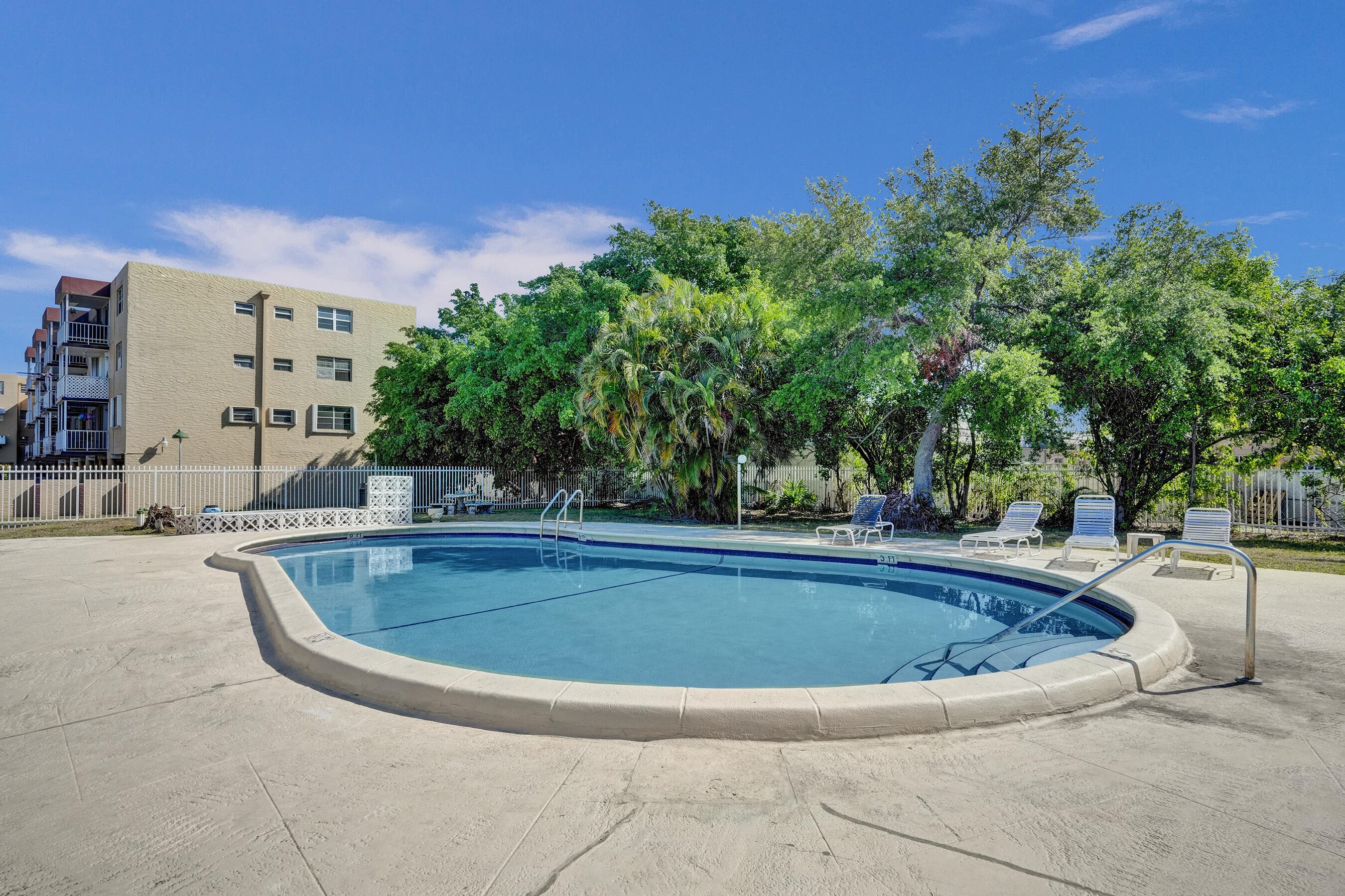 1400 Tallwood Avenue 107, Hollywood, FL 33021 — photo 52 of 57