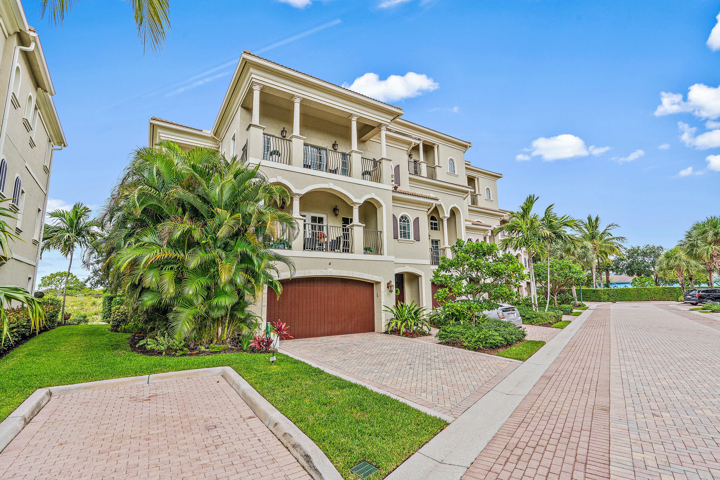 126 Tierra Lane 4, Jupiter, FL 33477 — photo 1 of 44