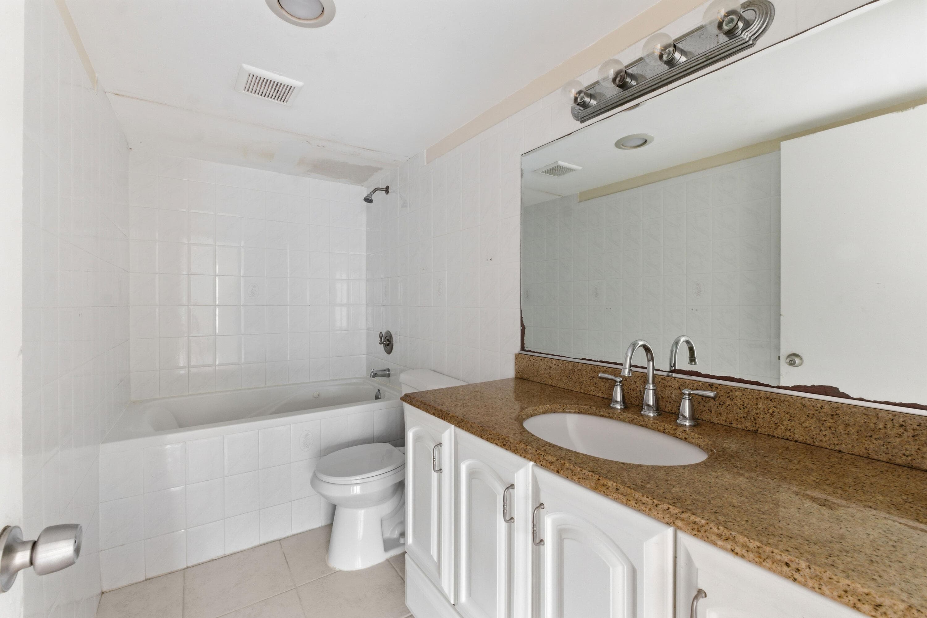 4152 Inverrary Drive 311, Lauderhill, FL 33319 — photo 10 of 14
