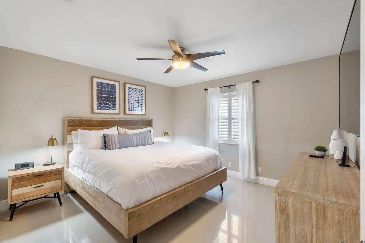 1039 N Victoria Park Road 1-3, Fort Lauderdale, FL 33304 — photo 11 of 18