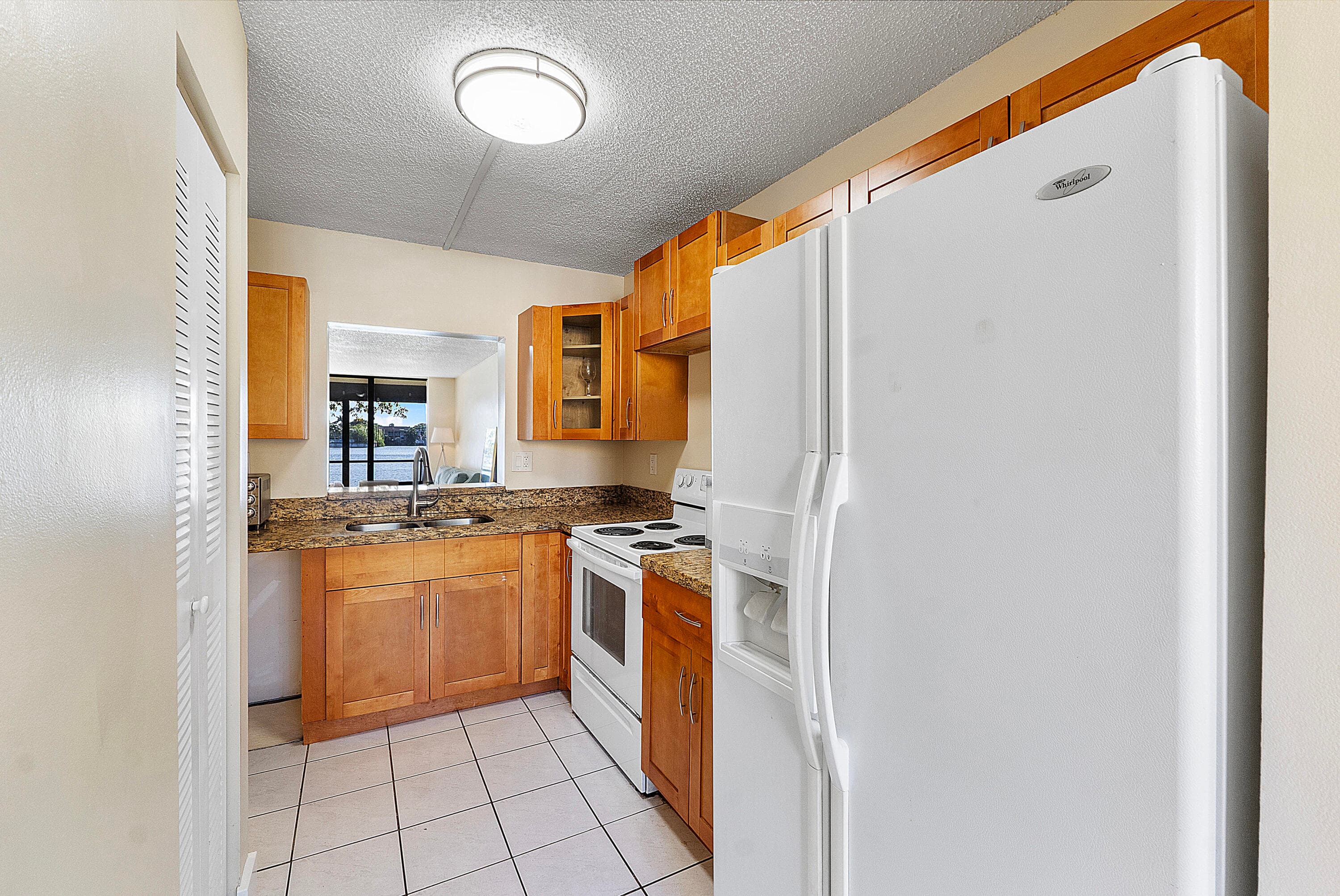 3100 NW 46th Street 102, Oakland Park, FL 33309 — photo 9 of 29
