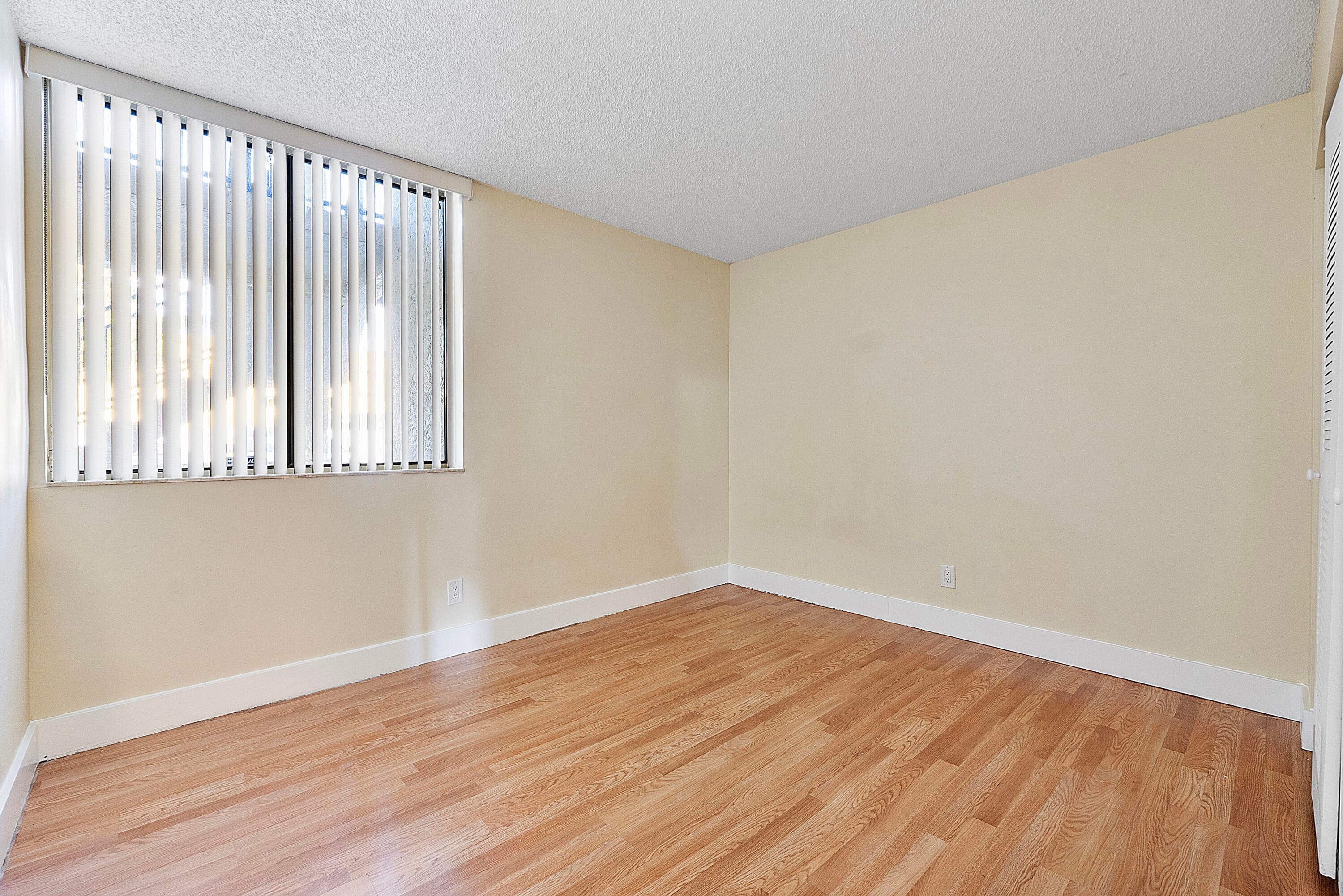 3100 NW 46th Street 102, Oakland Park, FL 33309 — photo 20 of 29
