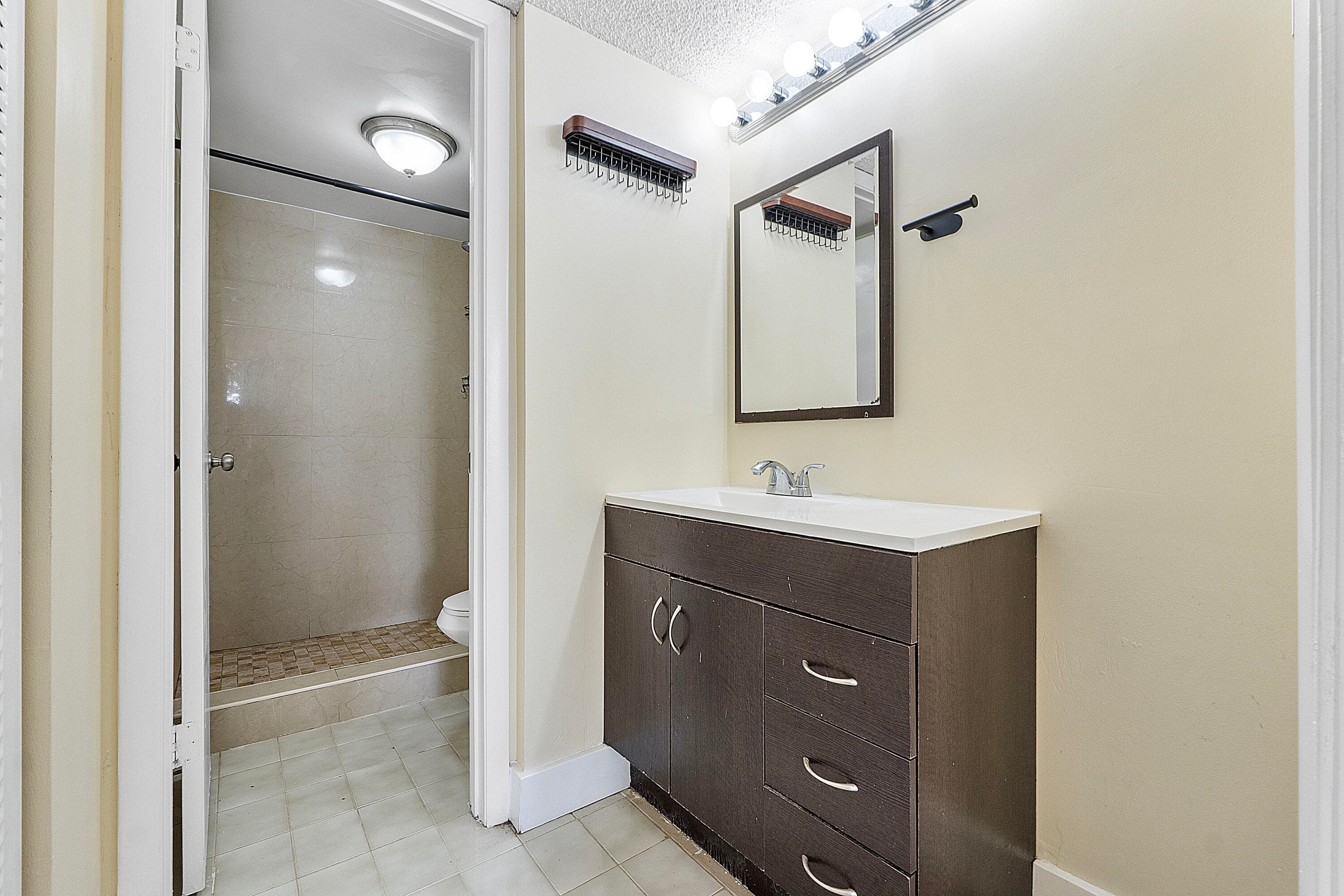 3100 NW 46th Street 102, Oakland Park, FL 33309 — photo 17 of 29