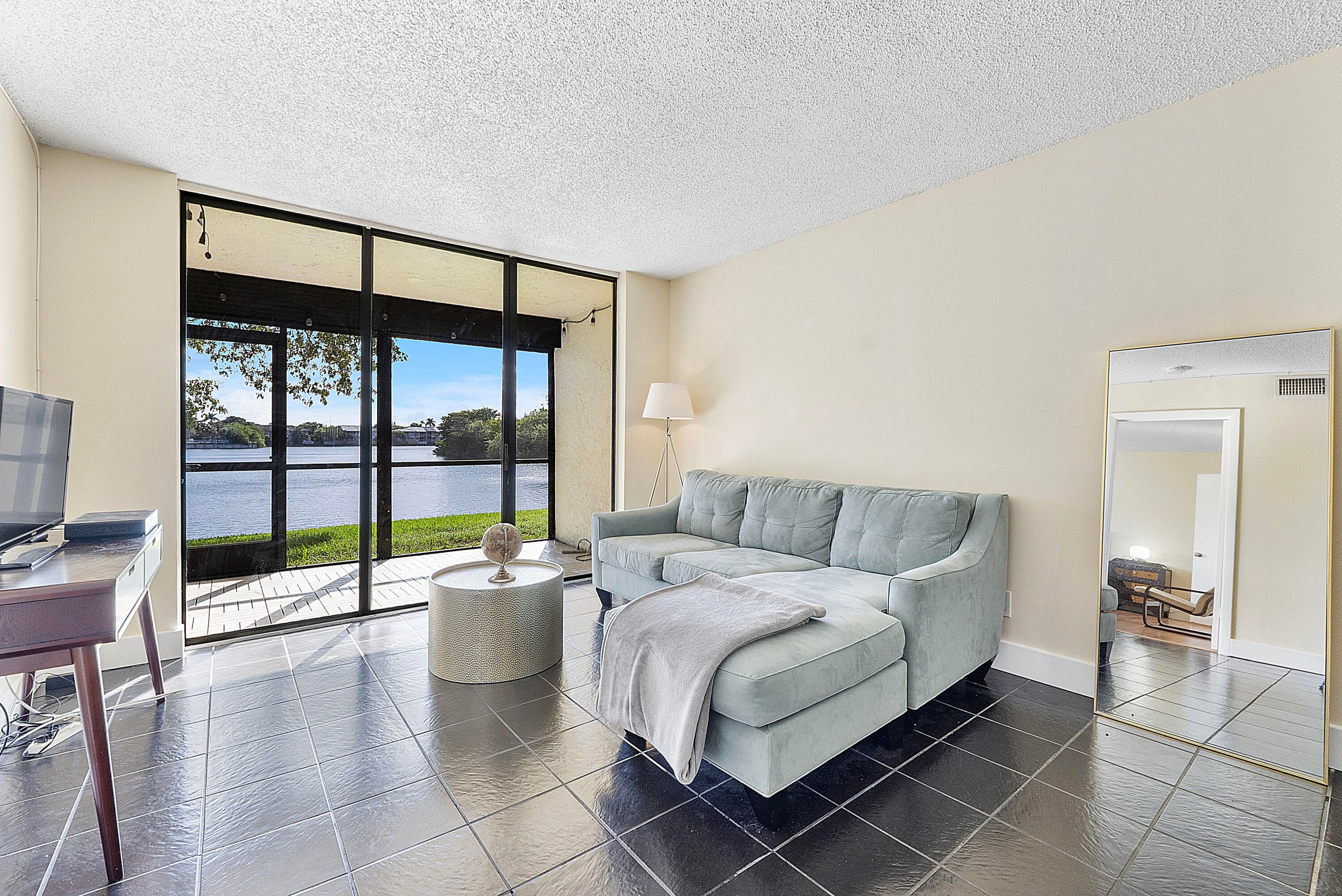 3100 NW 46th Street 102, Oakland Park, FL 33309 — photo 4 of 29