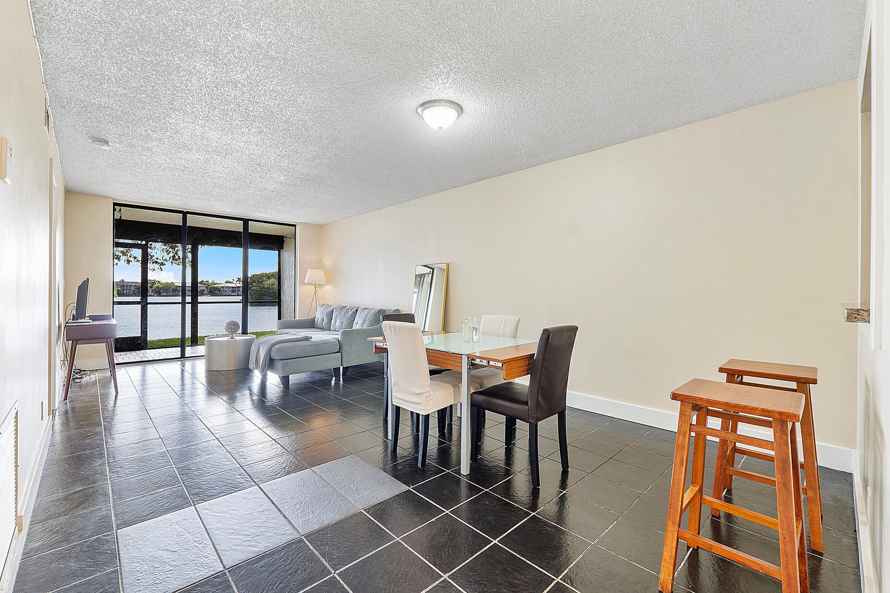3100 NW 46th Street 102, Oakland Park, FL 33309 — photo 5 of 29