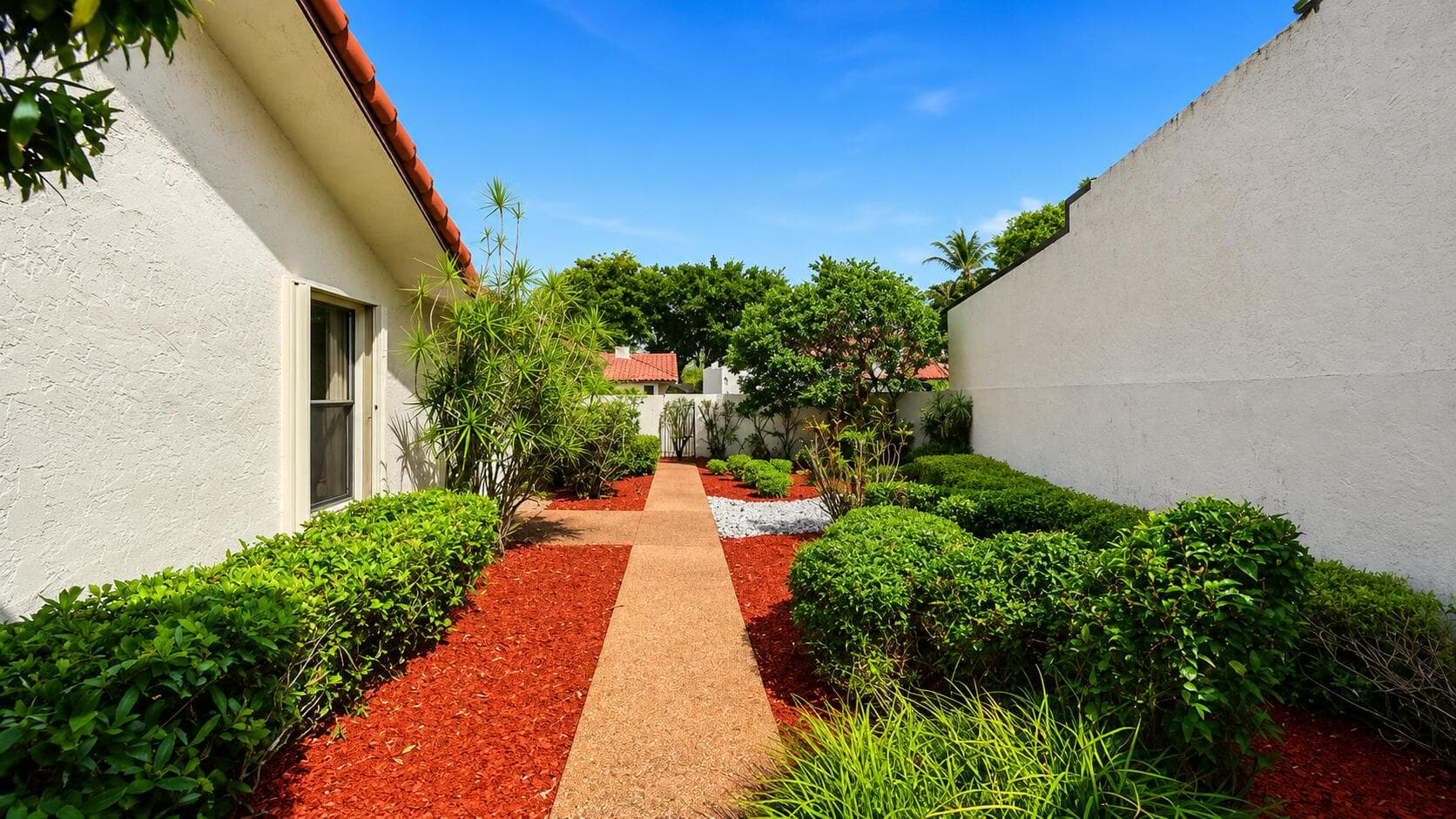 6906 Palmar Court, Boca Raton, FL 33433 — photo 5 of 42