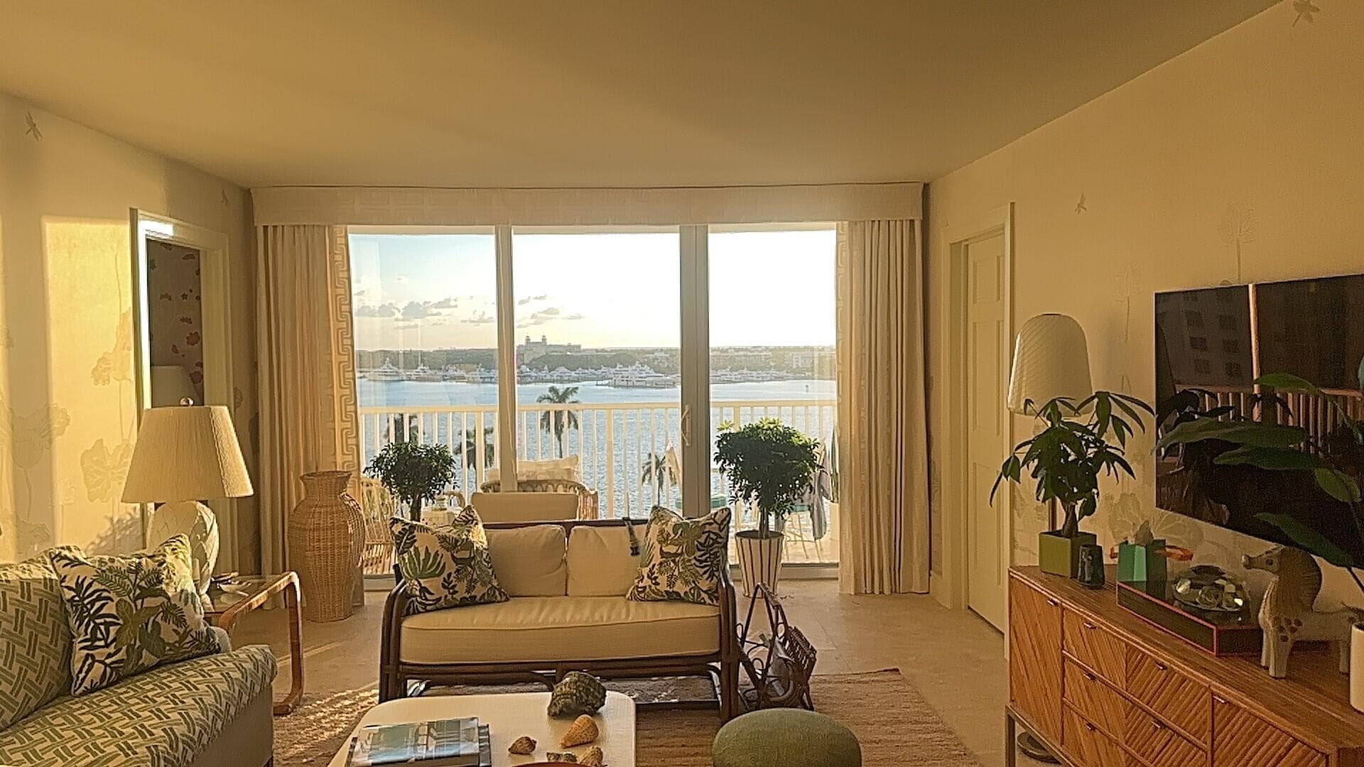 1801 S Flagler Drive 1007, West Palm Beach, FL 33401 — photo 15 of 40