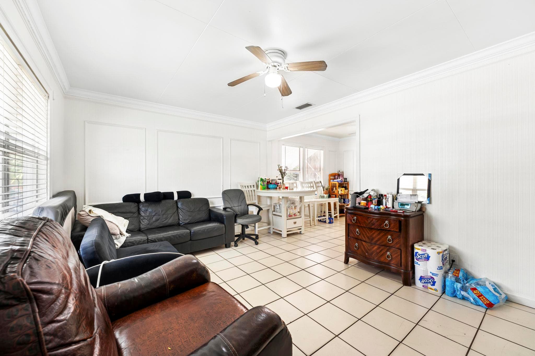 926 S L Street, Lake Worth Beach, FL 33460 — photo 5 of 34