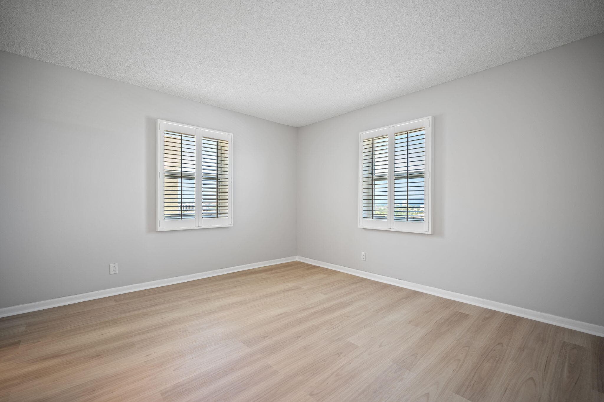 900 NE 18th Avenue 1407, Fort Lauderdale, FL 33304 — photo 12 of 53