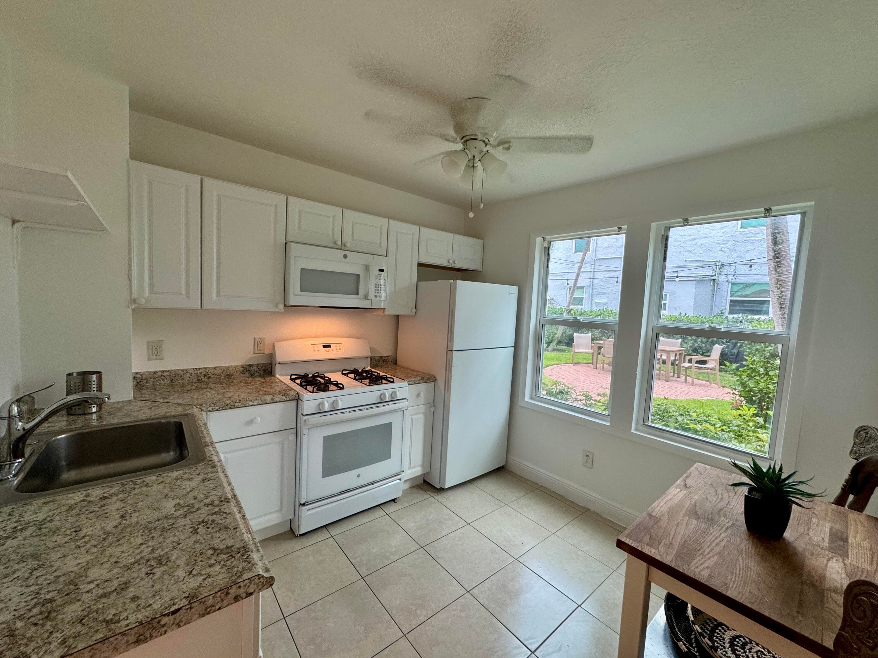 415 31st Street 1-6, West Palm Beach, FL — photo 32 of 63