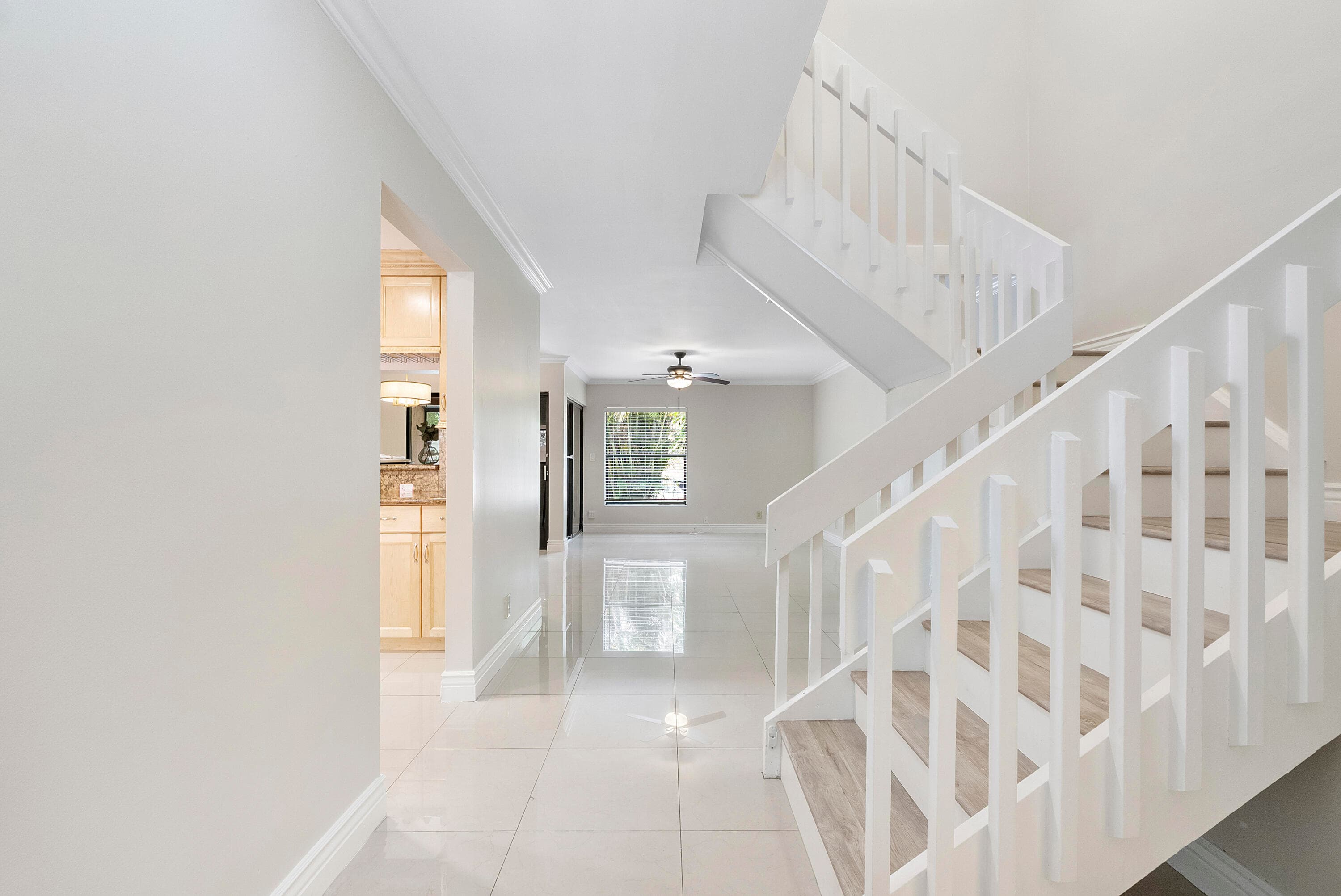 2047 NW 45th Avenue 2047, Coconut Creek, FL 33066 — photo 4 of 33