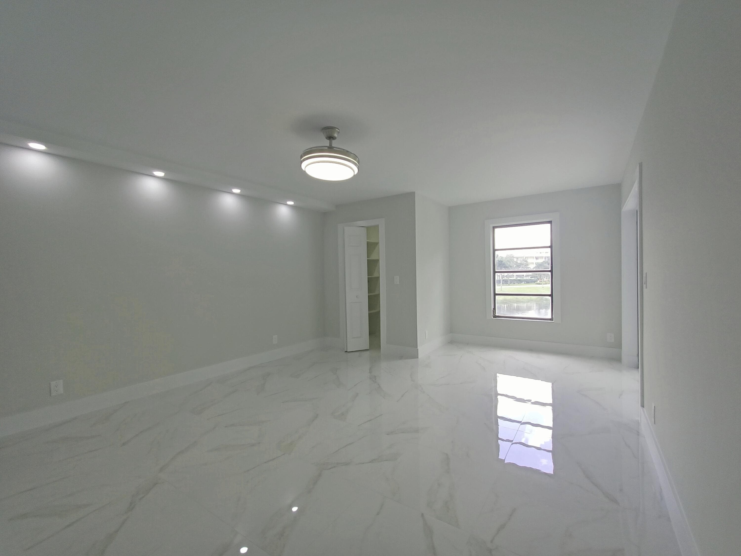 7280 Amberly Lane 207, Delray Beach, FL 33446 — photo 7 of 22