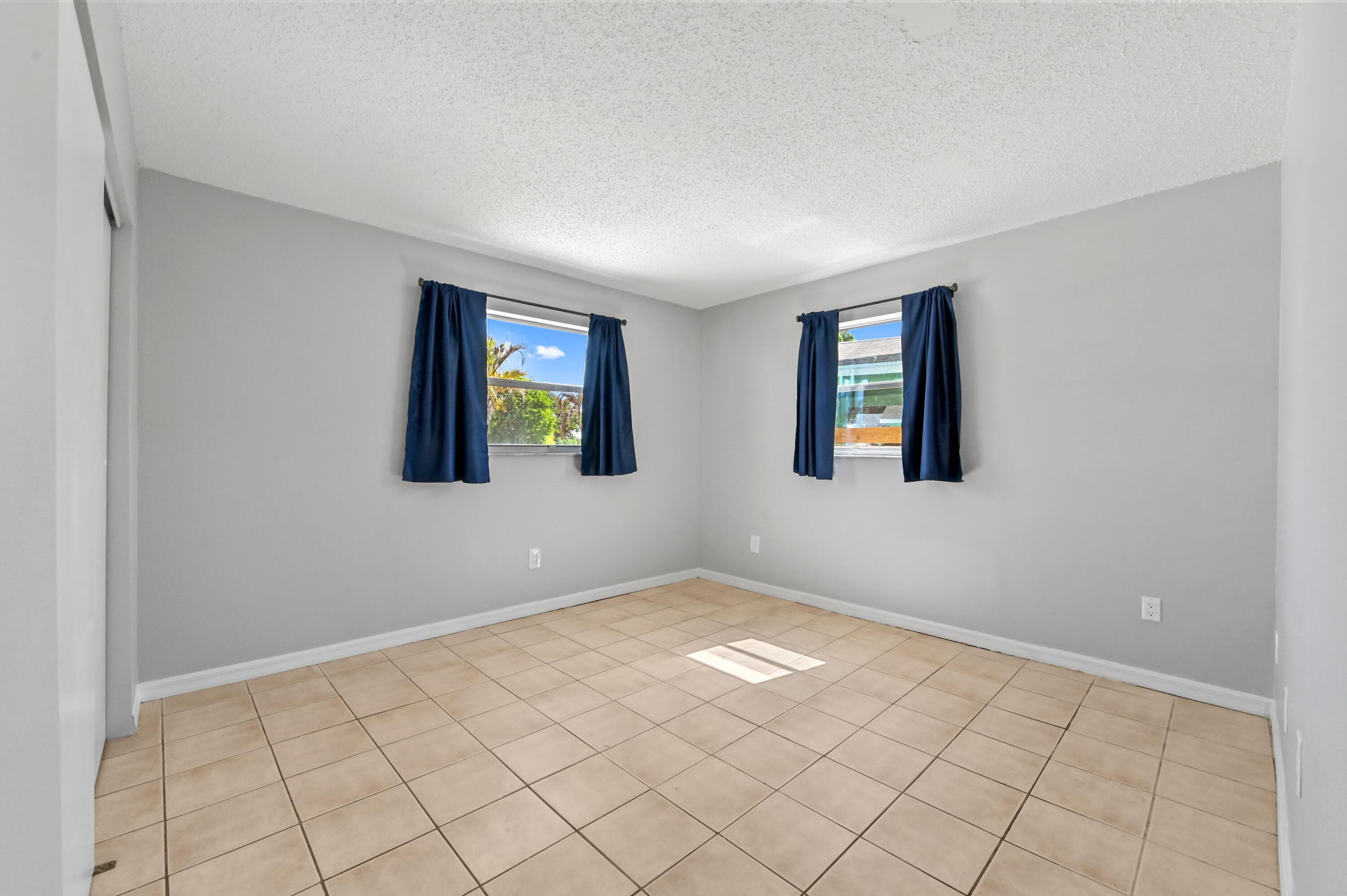 4550 SE Salvatori Road, Stuart, FL 34997 — photo 14 of 22