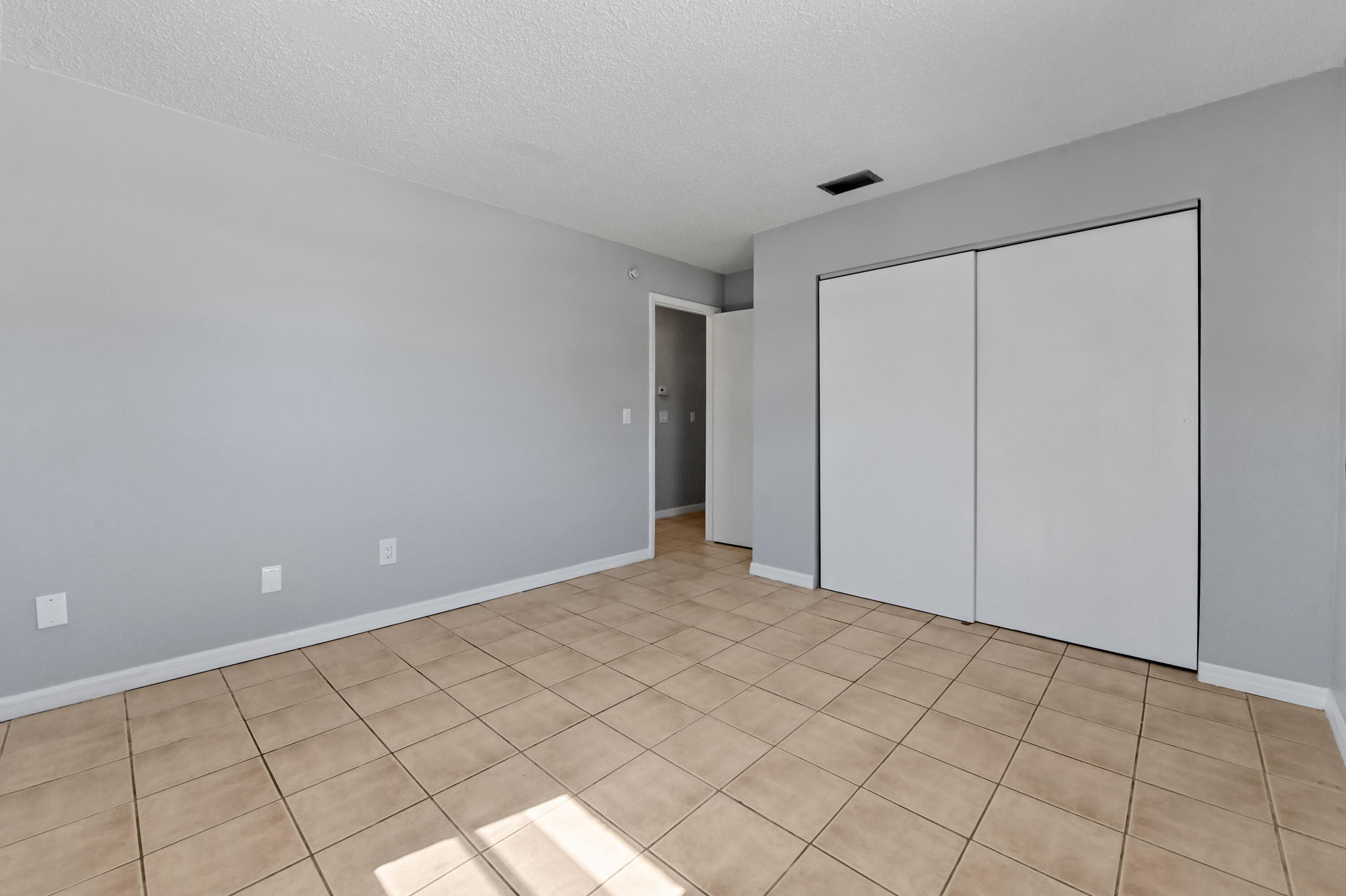 4550 SE Salvatori Road, Stuart, FL 34997 — photo 15 of 22