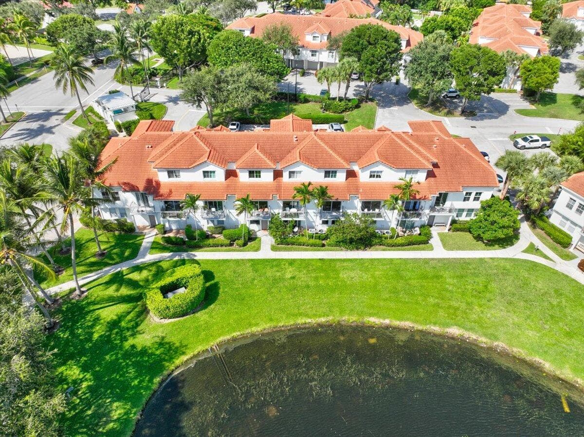 2012 Alta Meadows Lane 103, Delray Beach, FL 33444 — photo 24 of 29