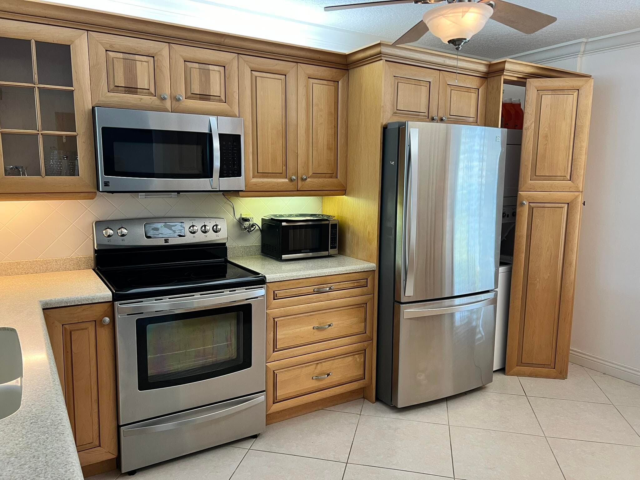 1631 Riverview Road 106, Deerfield Beach, FL 33441 — photo 5 of 35