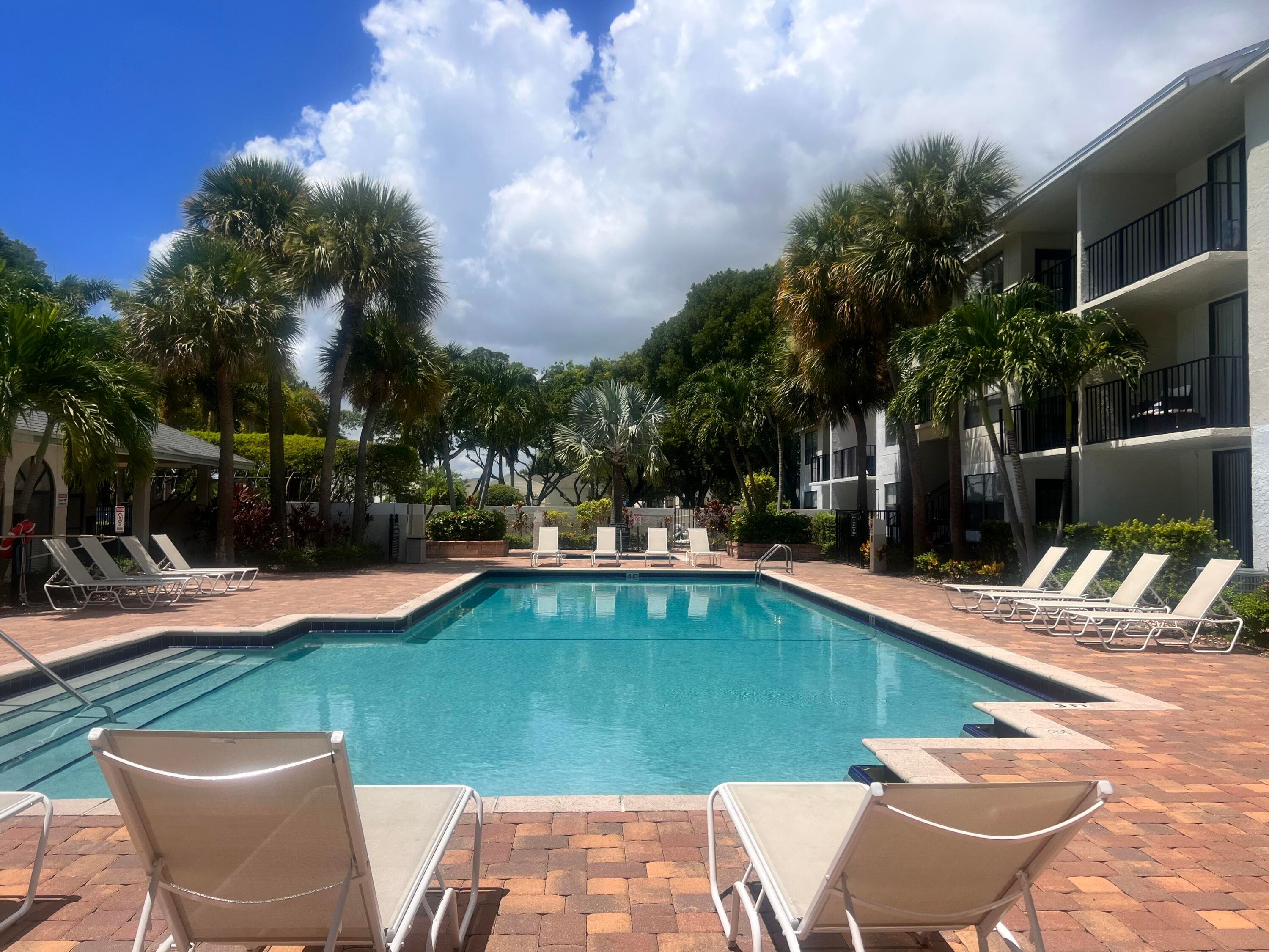 718 Executive Center Drive 111, West Palm Beach, FL 33401 — photo 15 of 20