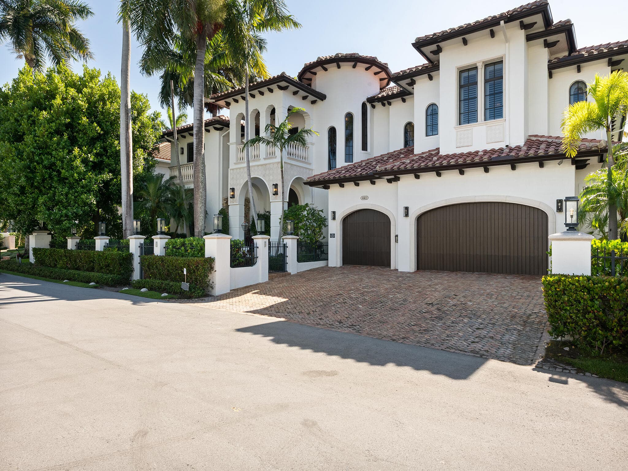 441 Royal Plaza Drive, Fort Lauderdale, FL 33301 — photo 6 of 49