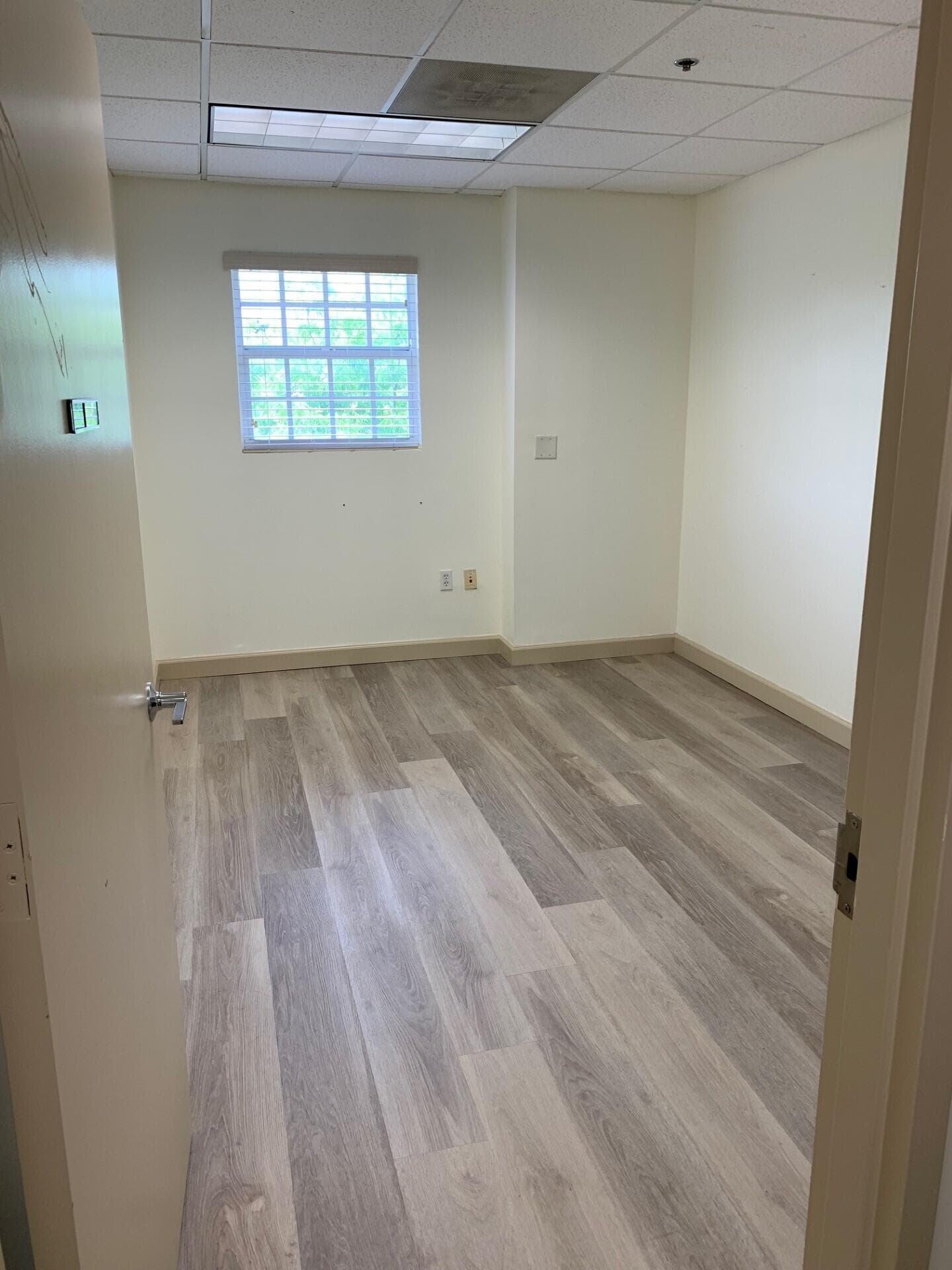 2225 N Commerce Parkway 7, Weston, FL 33326 — photo 10 of 11