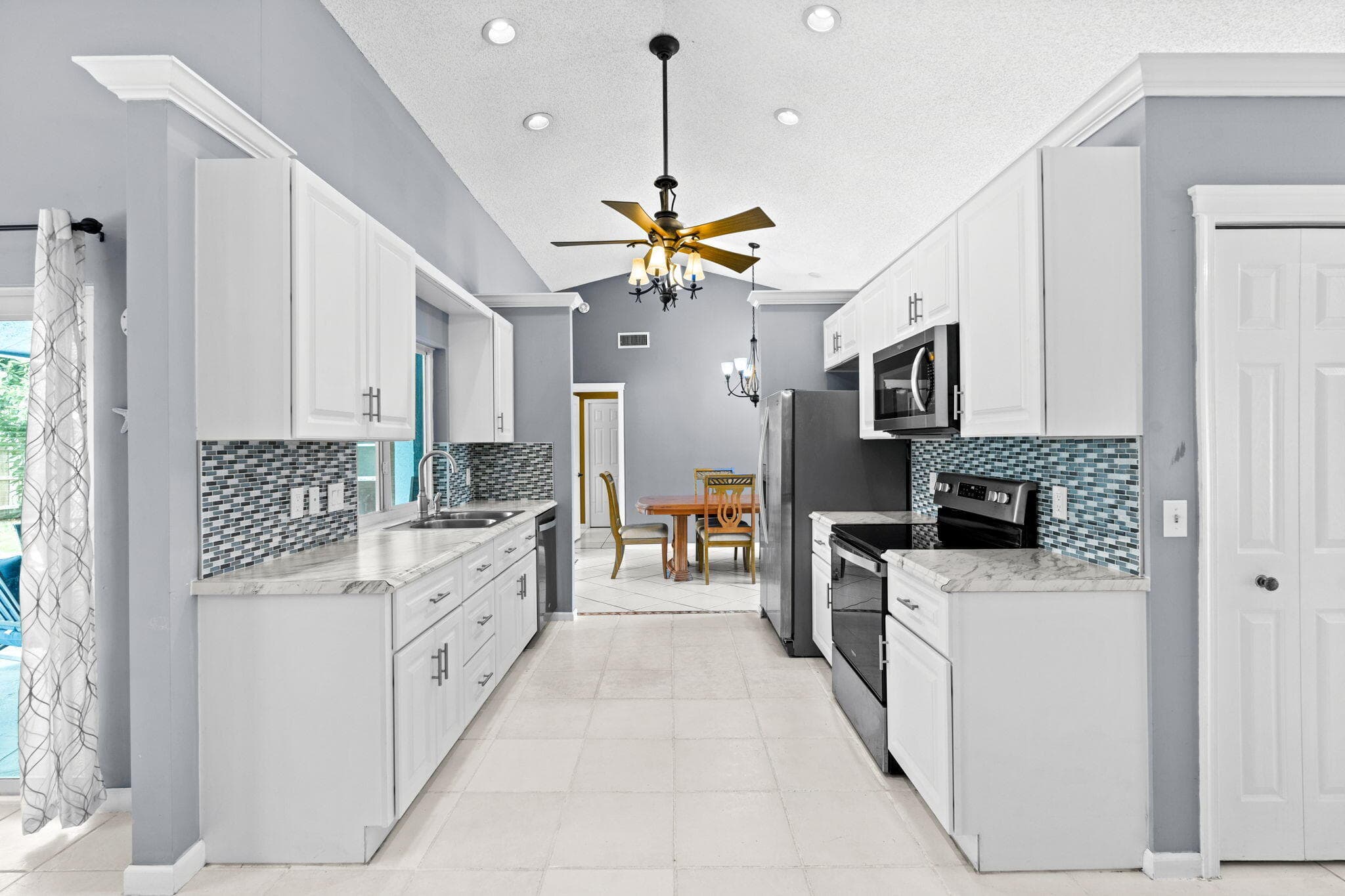 986 Cherry Lane, Wellington, FL 33414 — photo 11 of 42