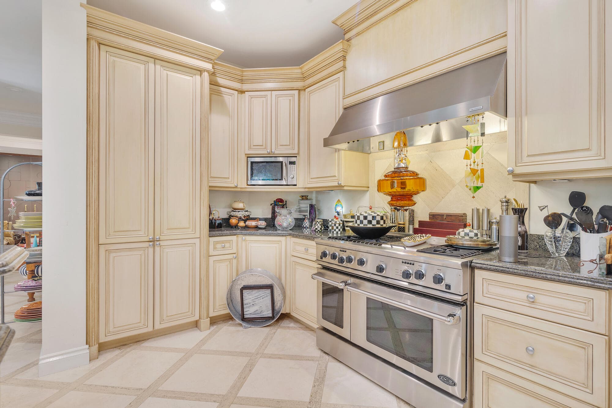 286 Jamaica Lane, Palm Beach, FL 33480 — photo 7 of 17