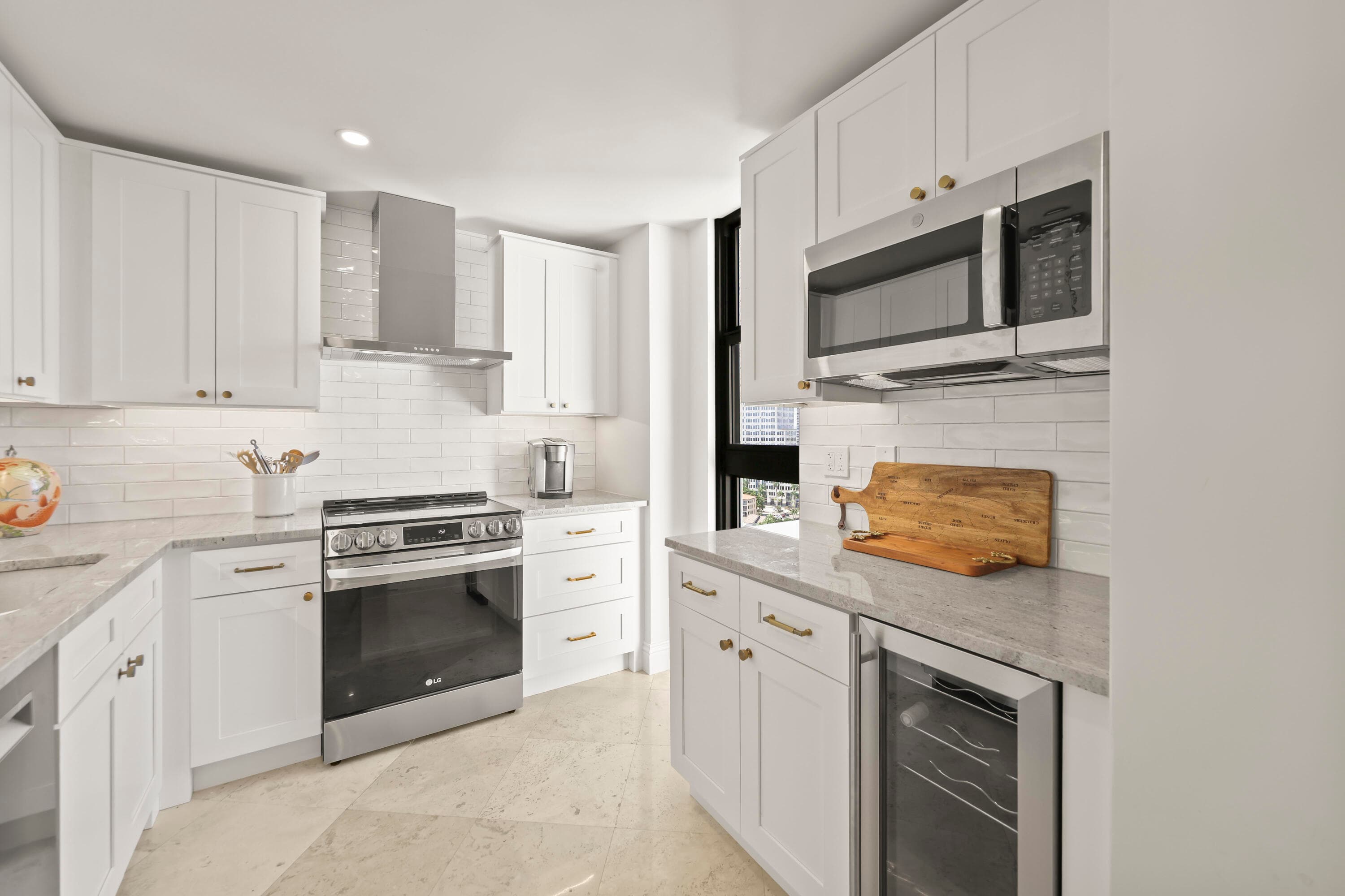 1200 S Flagler Drive 1906, West Palm Beach, FL 33401 — photo 17 of 34