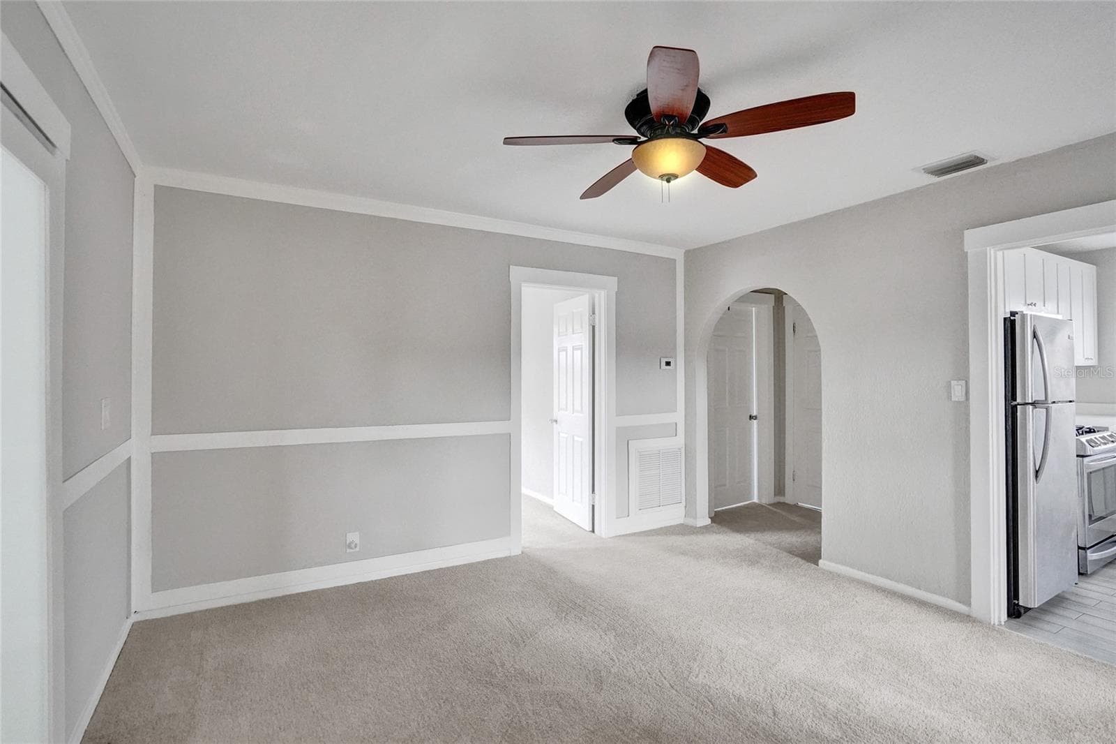 924 Mcintosh Street, West Palm Beach, FL 33405 — photo 15 of 55
