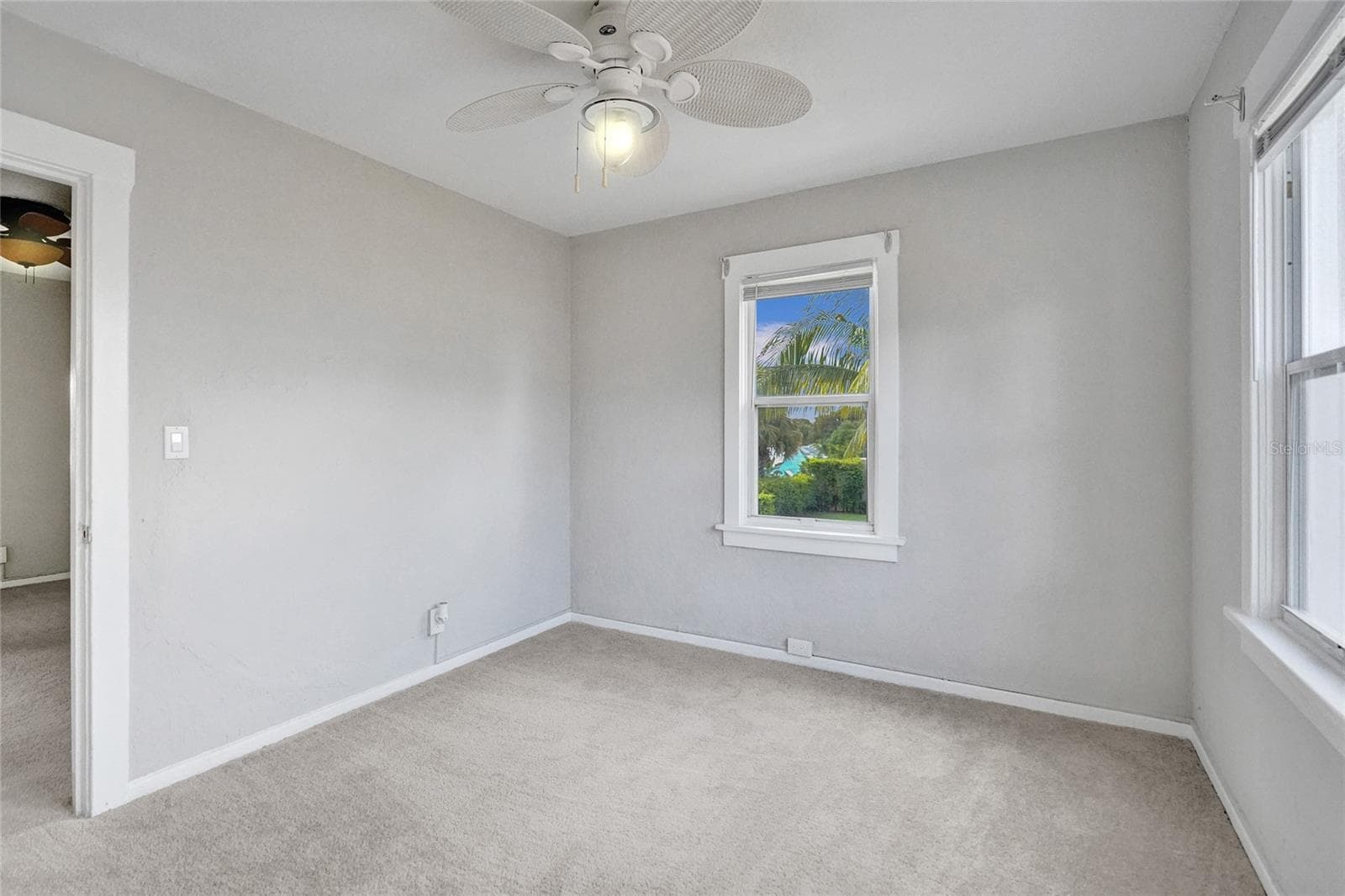 924 Mcintosh Street, West Palm Beach, FL 33405 — photo 30 of 55