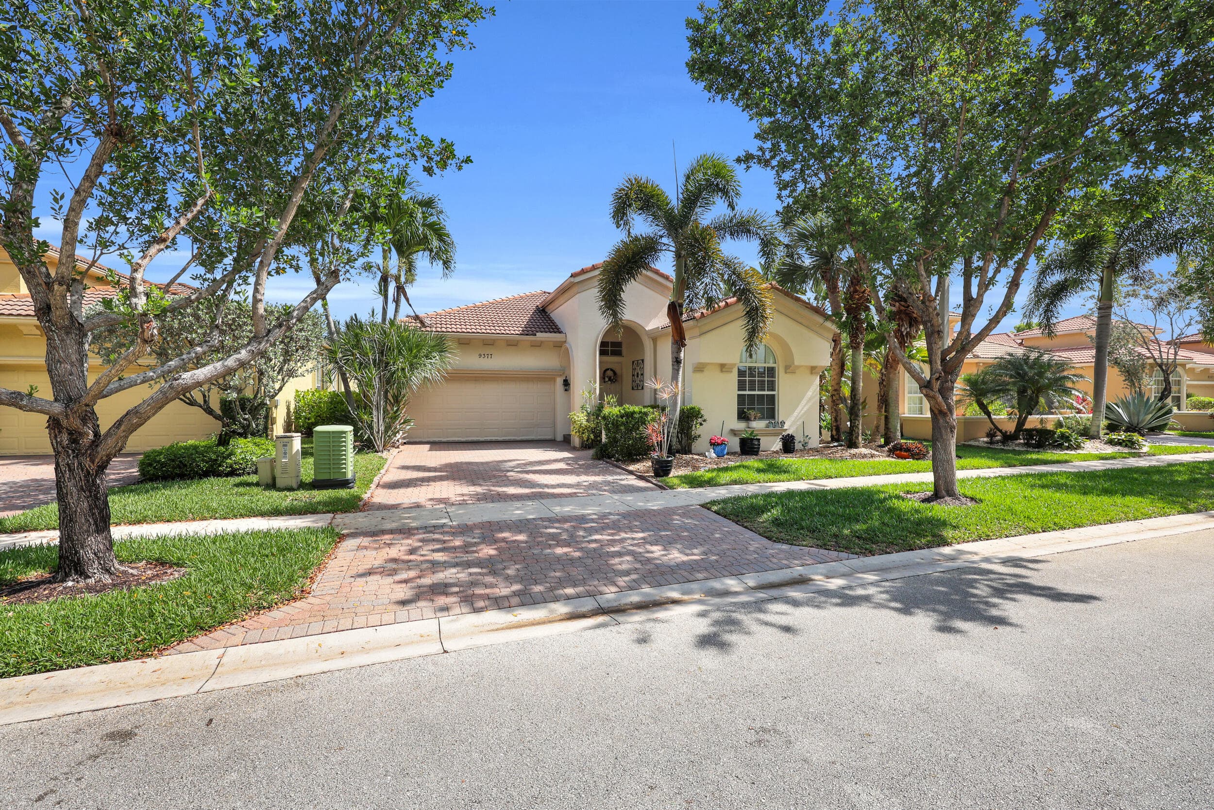 9377 Via Grande W, Wellington, FL 33411 — photo 37 of 57