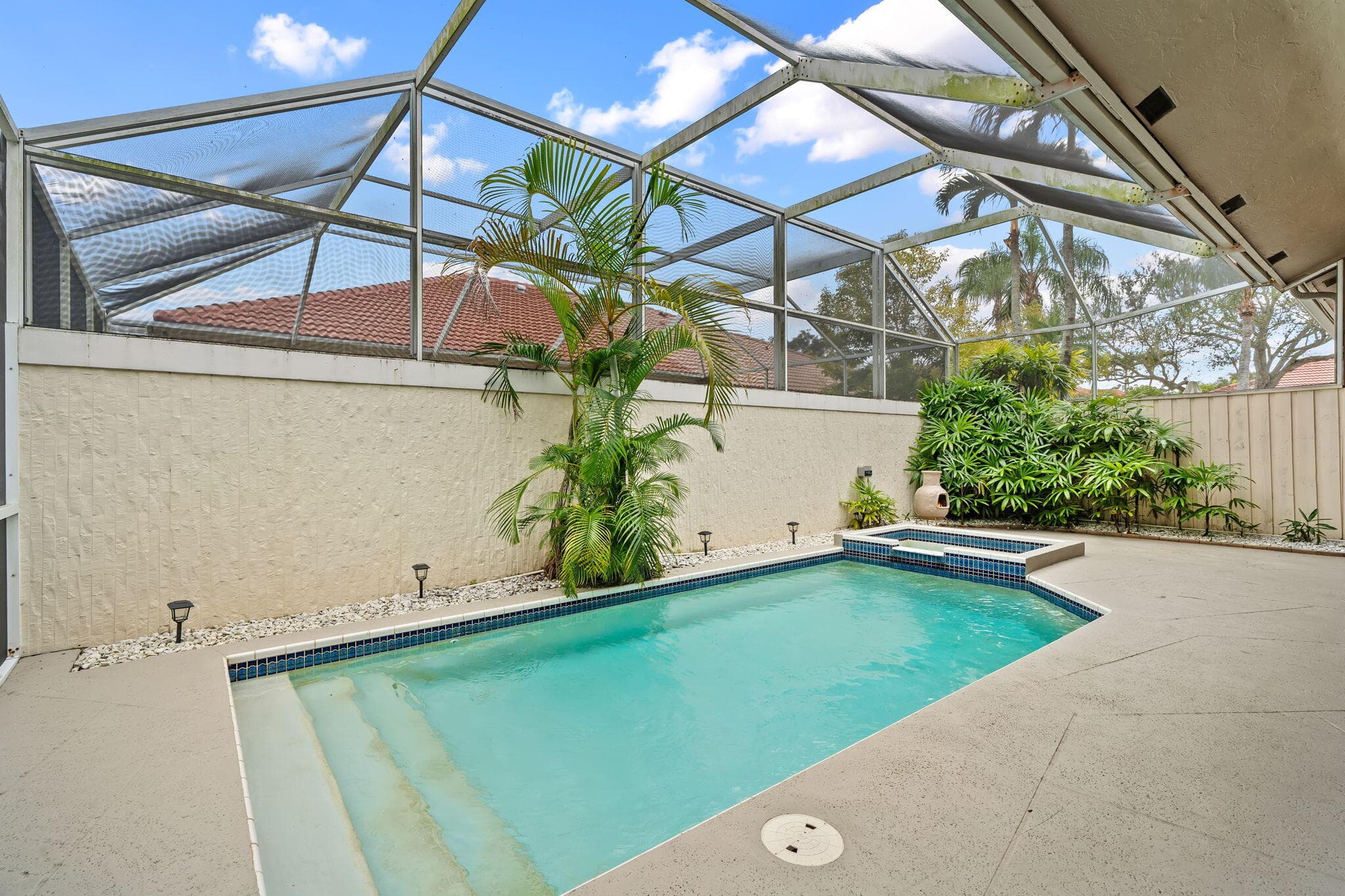 33 Monterey Pointe Drive, Palm Beach Gardens, FL 33418 — photo 28 of 35