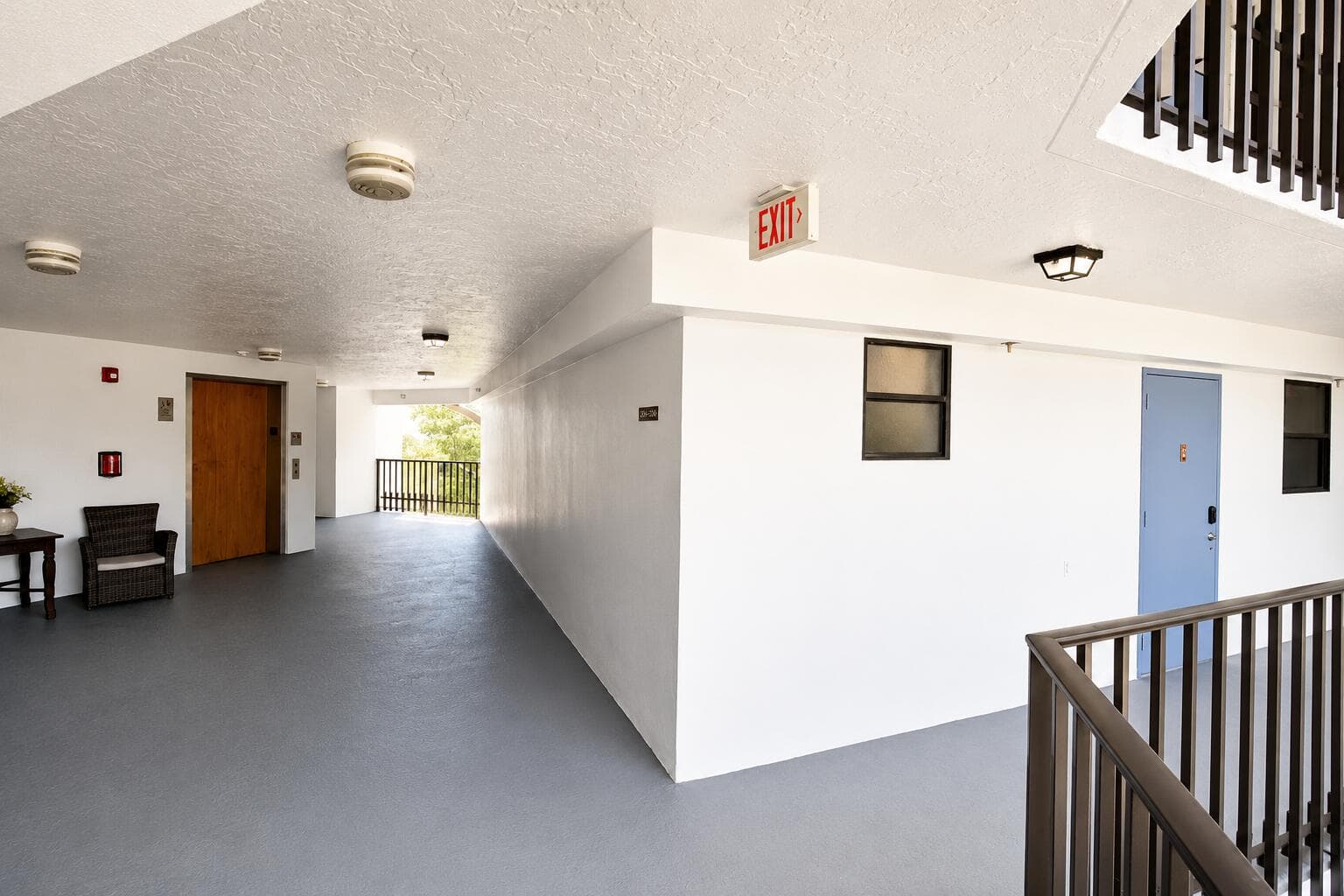 4640 W Lucerne Lakes Blvd W W 205, Lake Worth, FL 33467 — photo 9 of 16