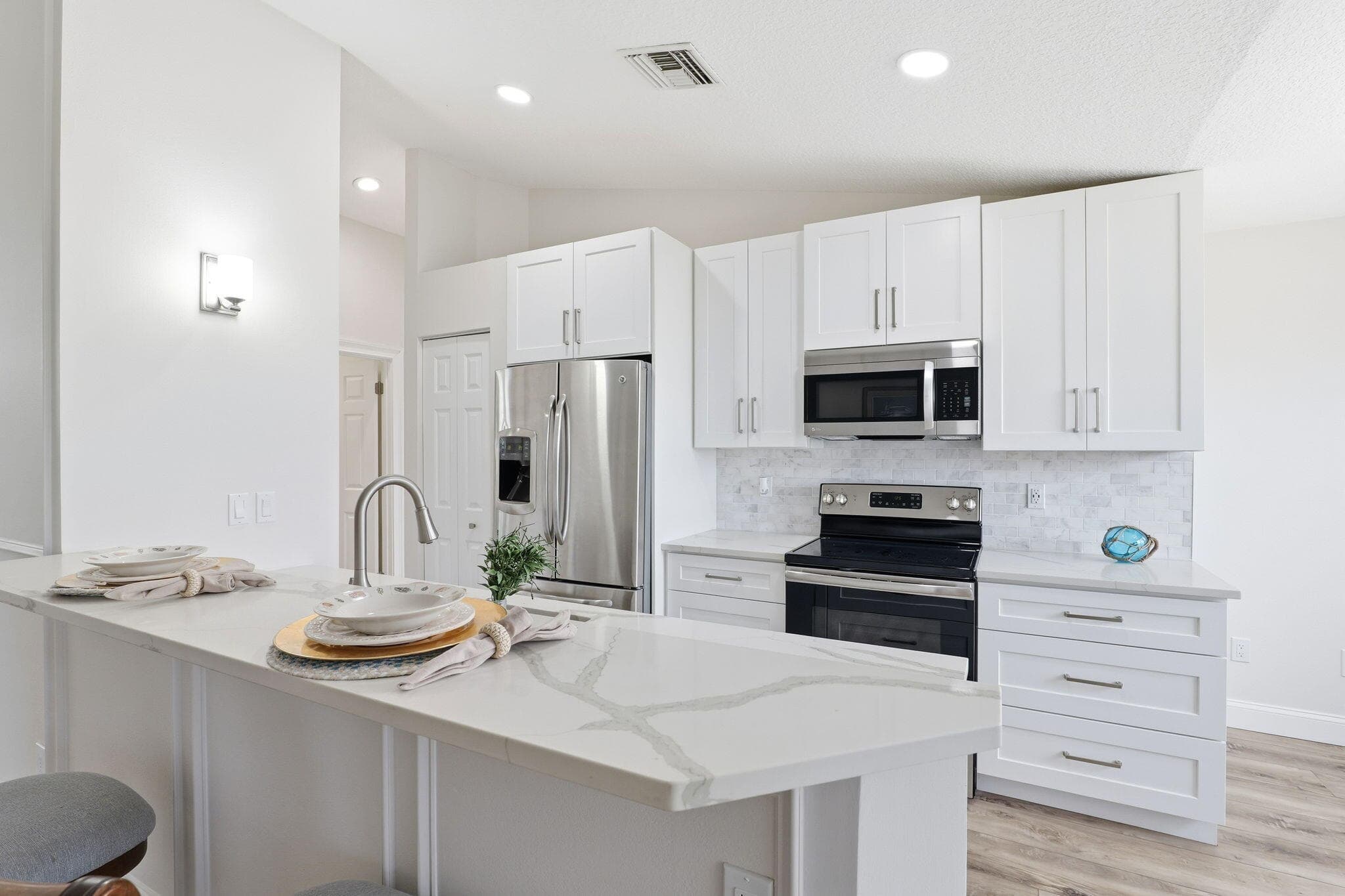 1895 SW 17th Ave Avenue SW, Vero Beach, FL 32962 — photo 12 of 27