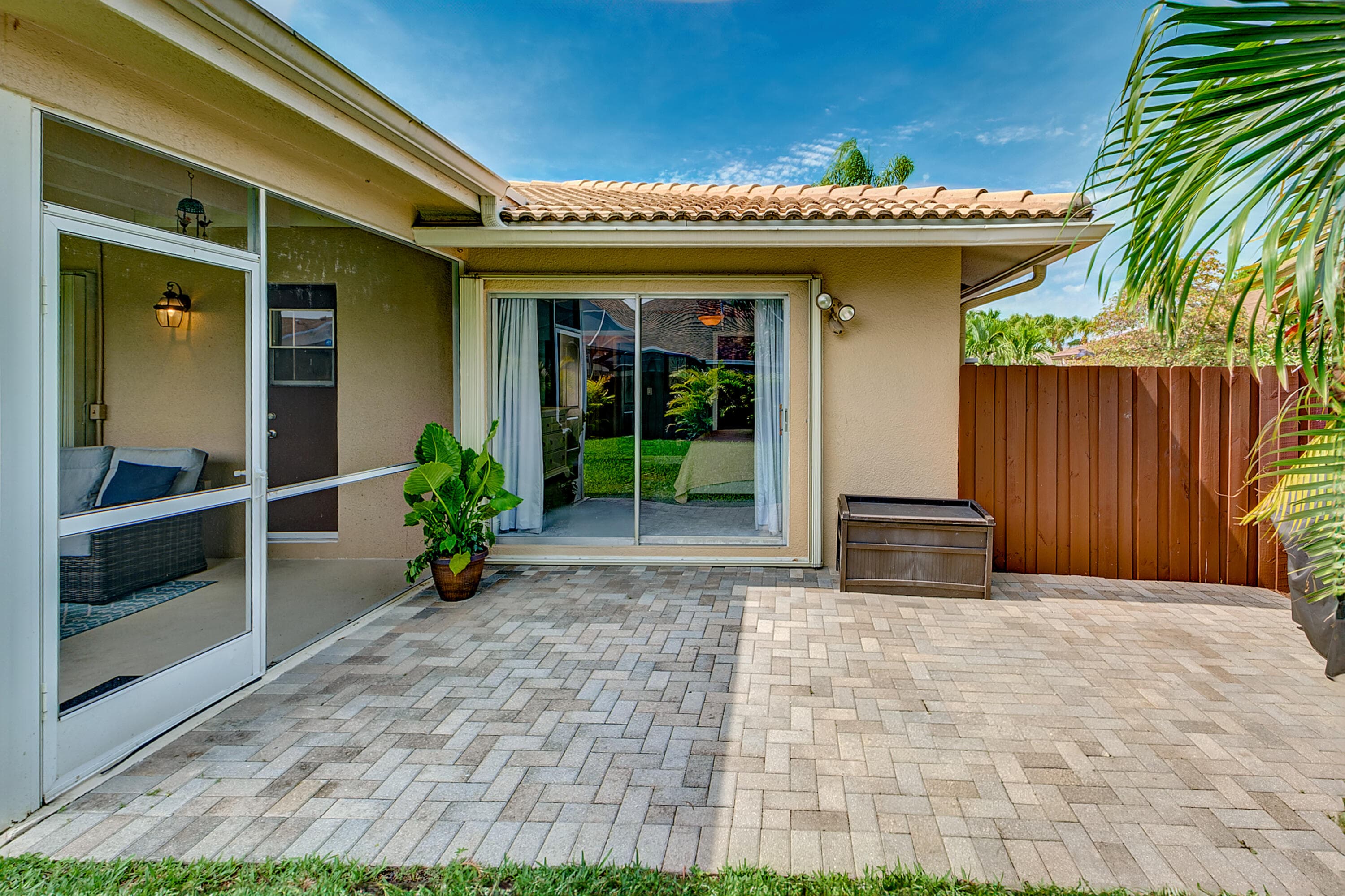 4886 Acorn Drive, Boca Raton, FL 33487 — photo 28 of 48