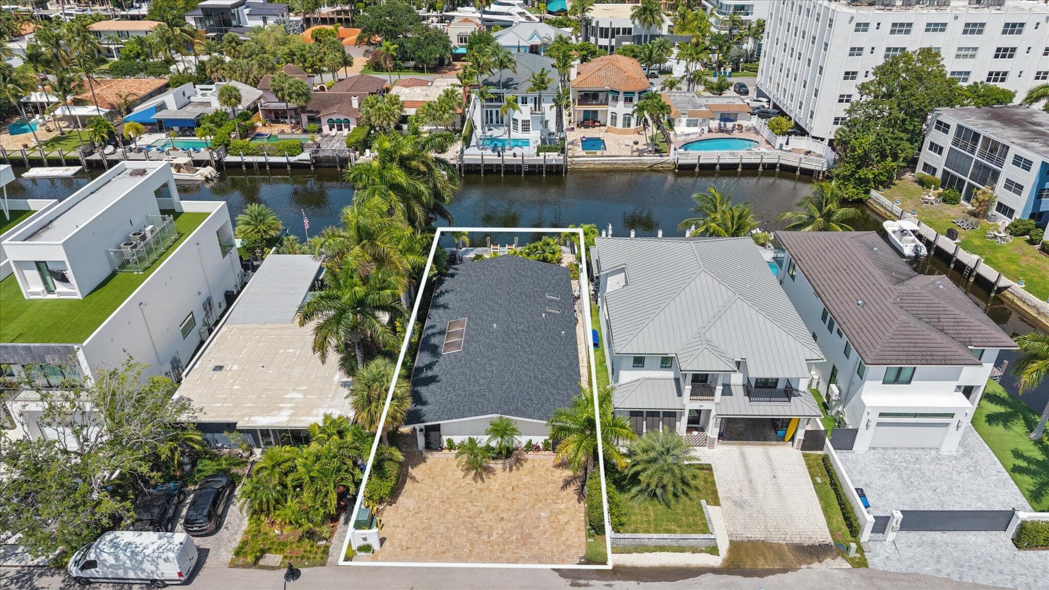 325 Coconut Isle Drive, Fort Lauderdale, FL 33301 — photo 36 of 40
