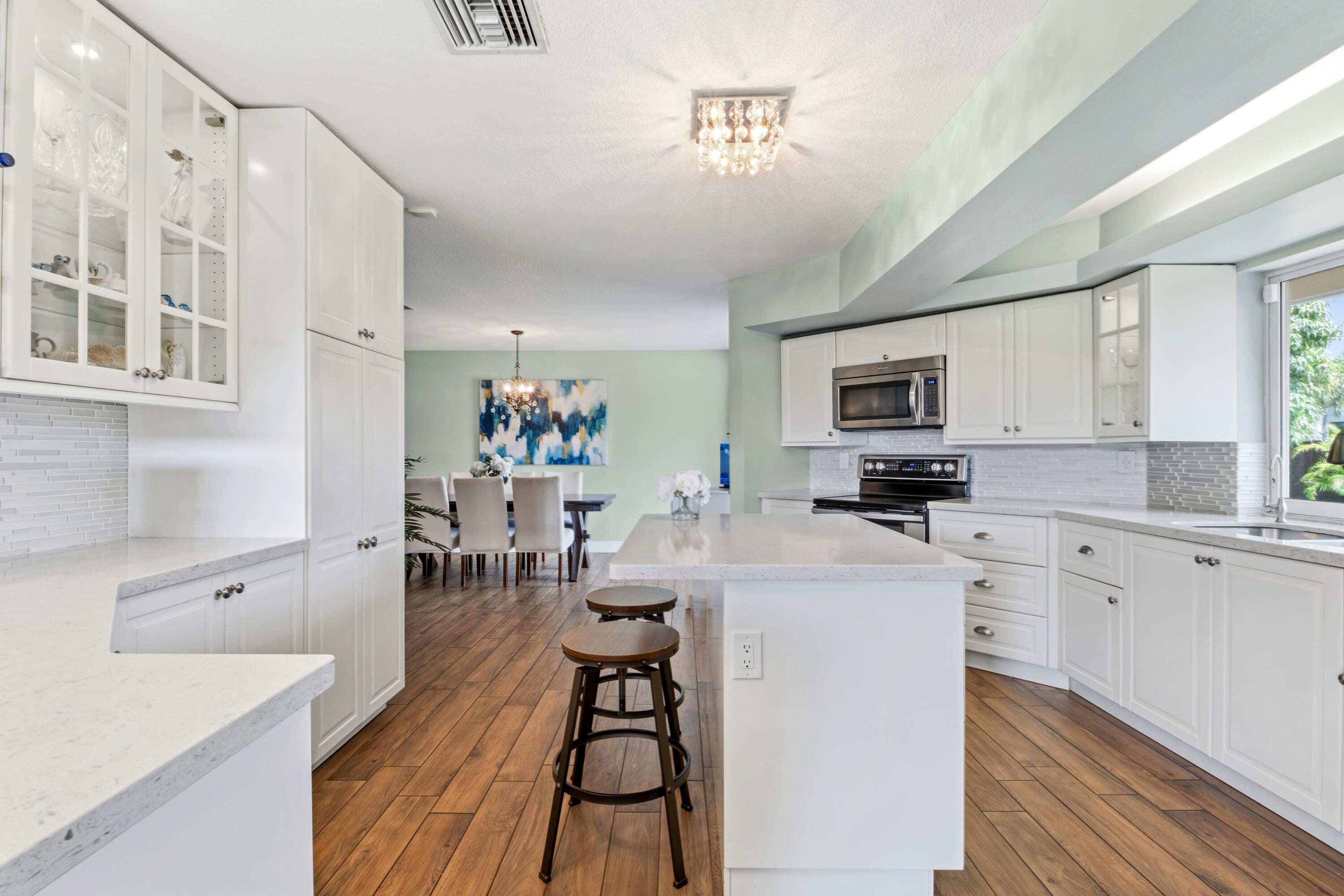 4886 Acorn Drive, Boca Raton, FL 33487 — photo 8 of 48