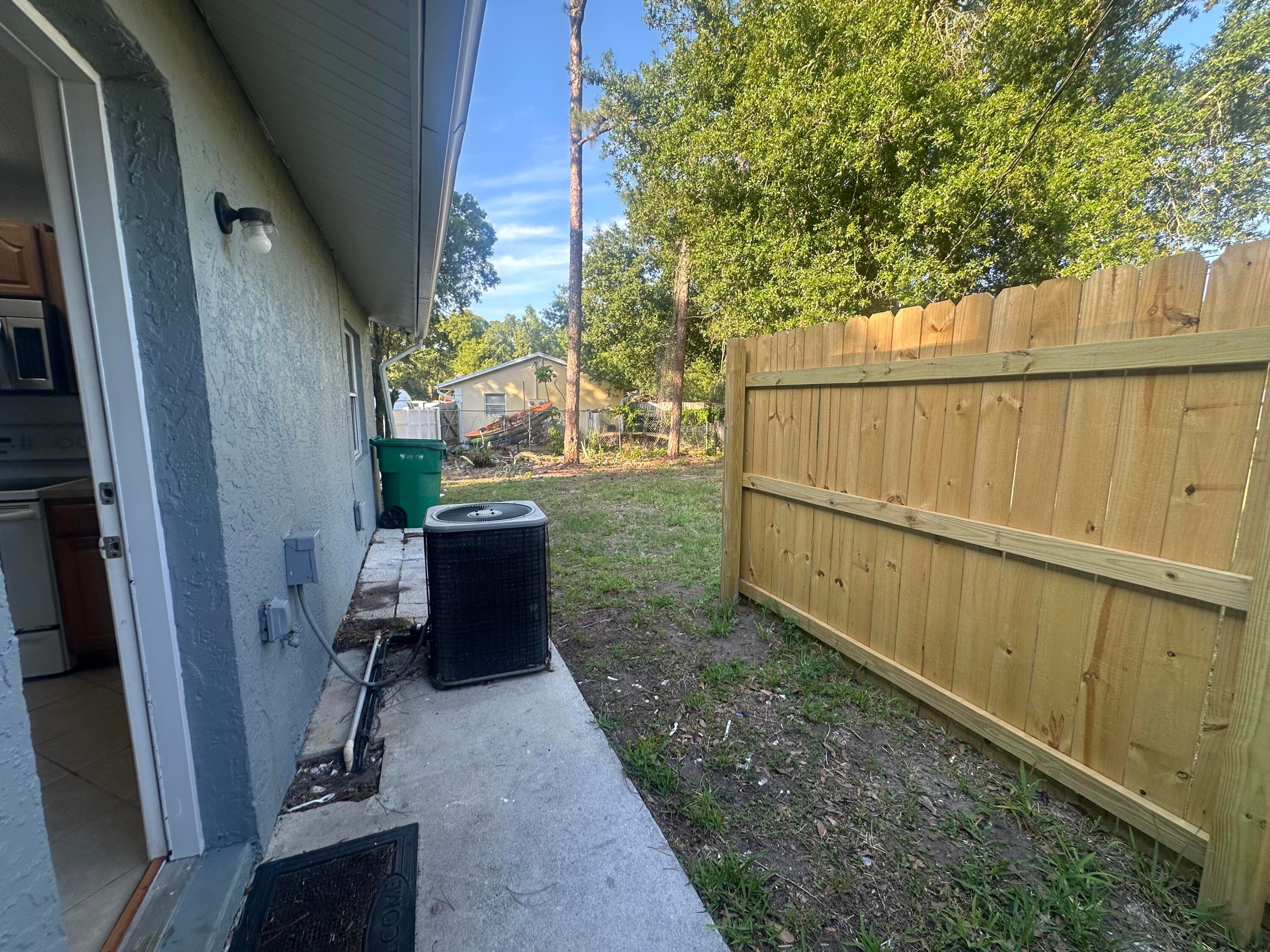 5106 Sanibel Avenue, Fort Pierce, FL 34951 — photo 18 of 21