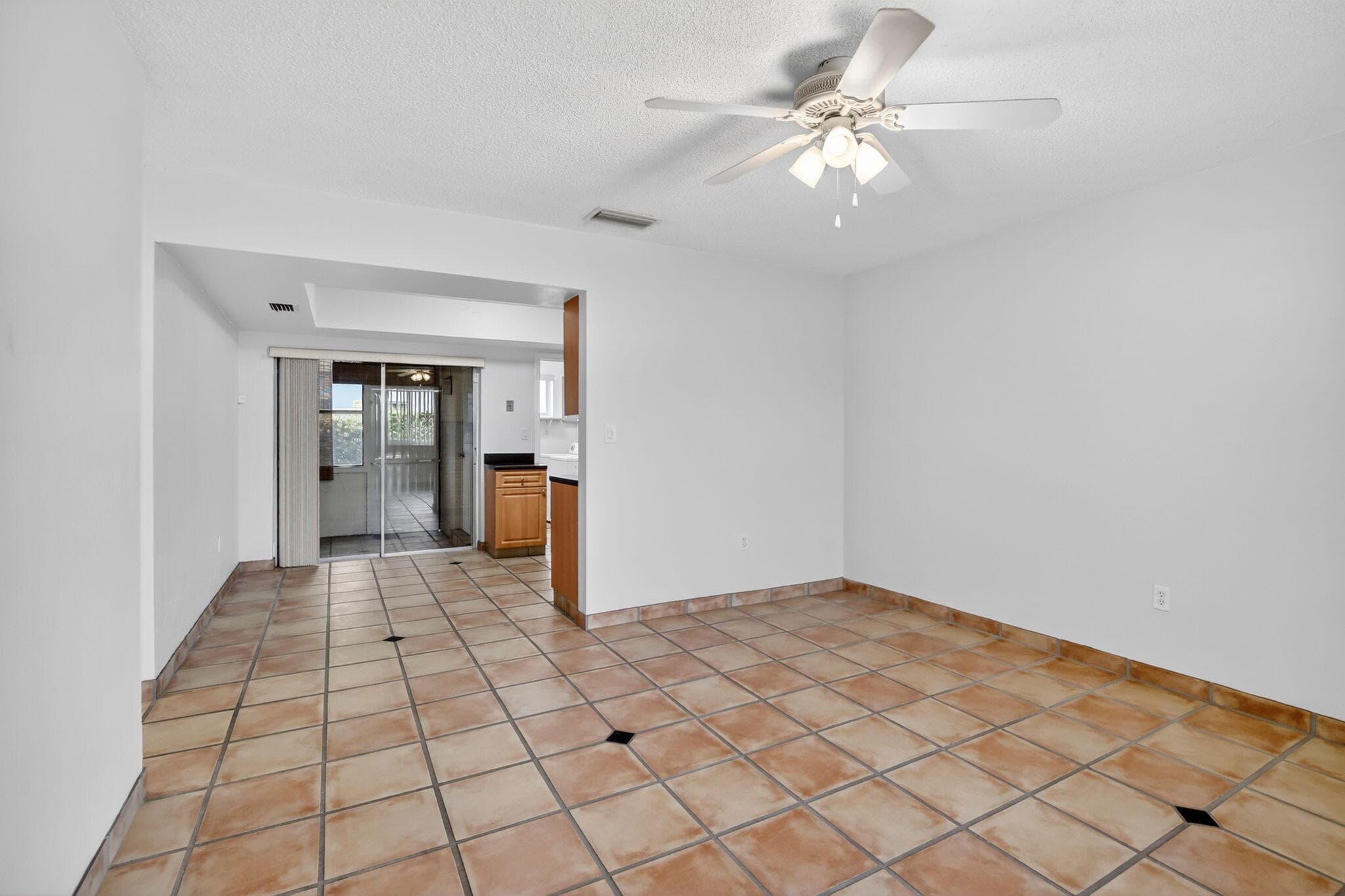 6281 Moseley Street 1-2, Hollywood, FL 33024 — photo 7 of 61