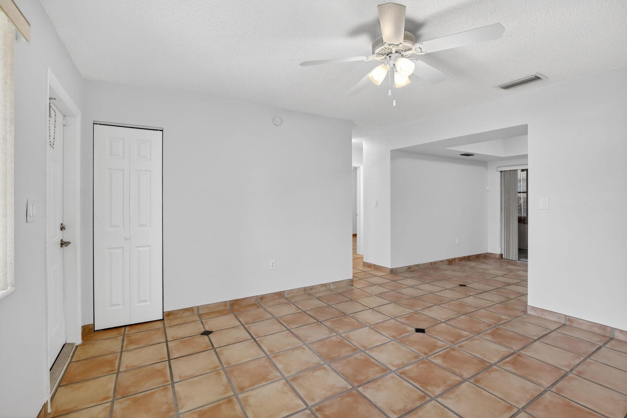 6281 Moseley Street 1-2, Hollywood, FL 33024 — photo 8 of 61