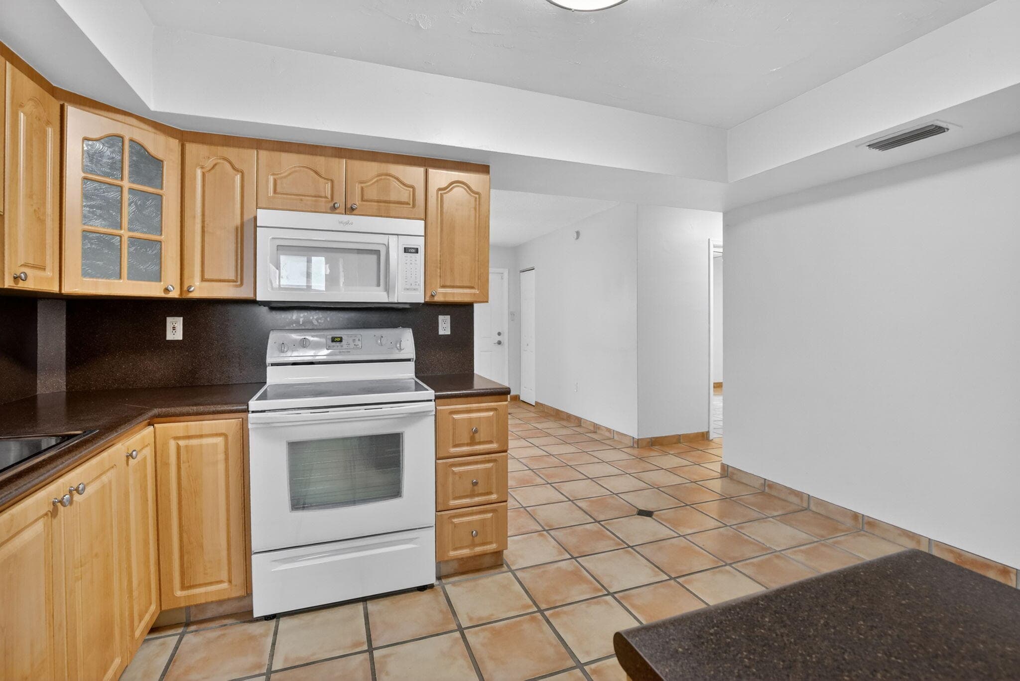 6281 Moseley Street 1-2, Hollywood, FL 33024 — photo 13 of 61