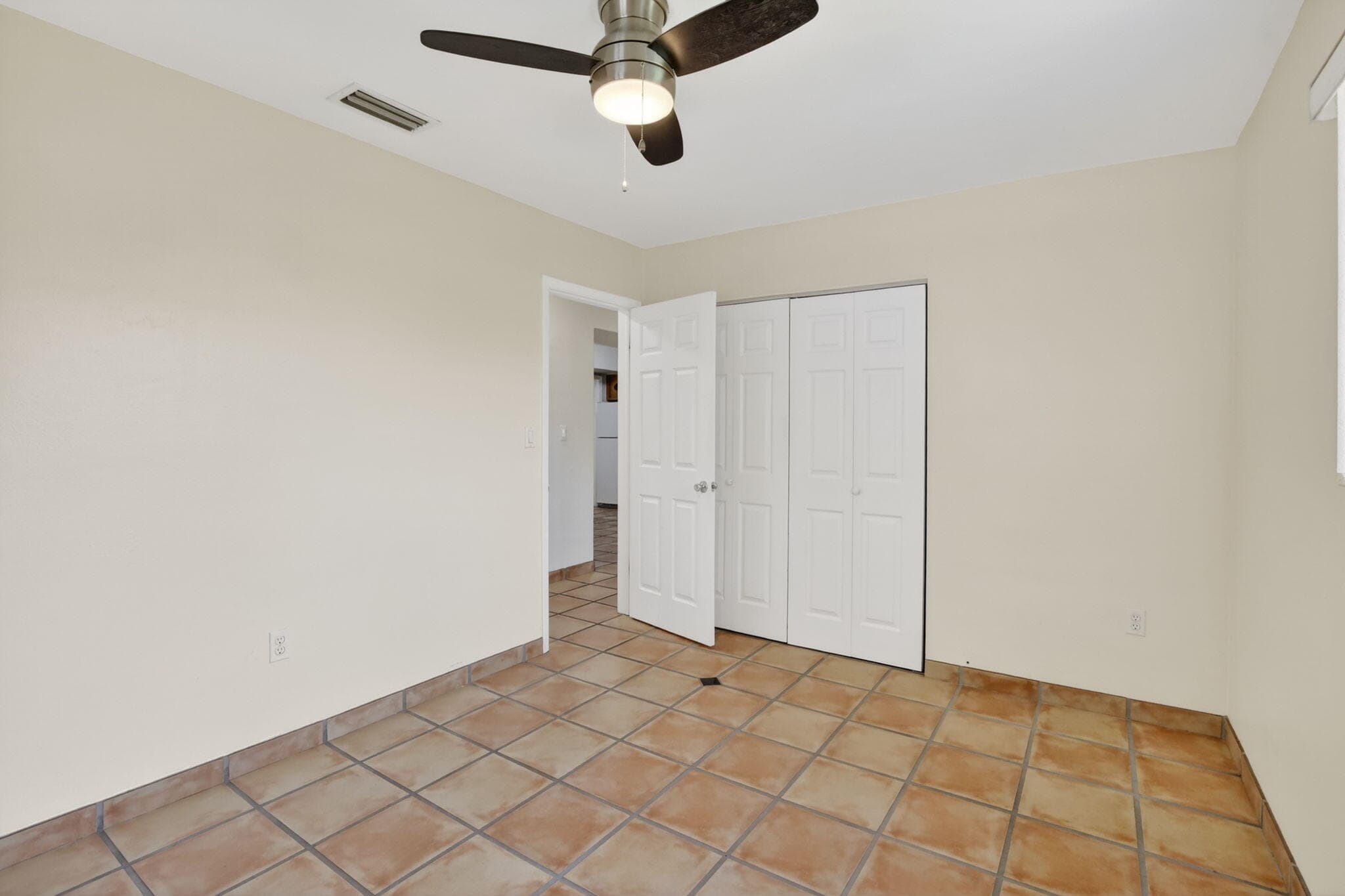 6281 Moseley Street 1-2, Hollywood, FL 33024 — photo 17 of 61