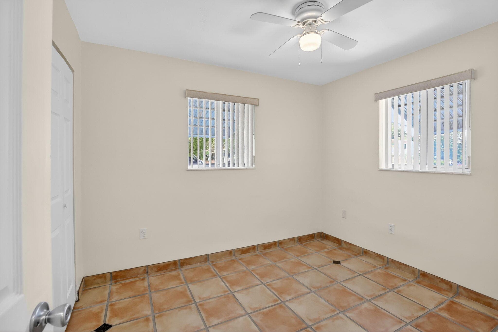 6281 Moseley Street 1-2, Hollywood, FL 33024 — photo 19 of 61