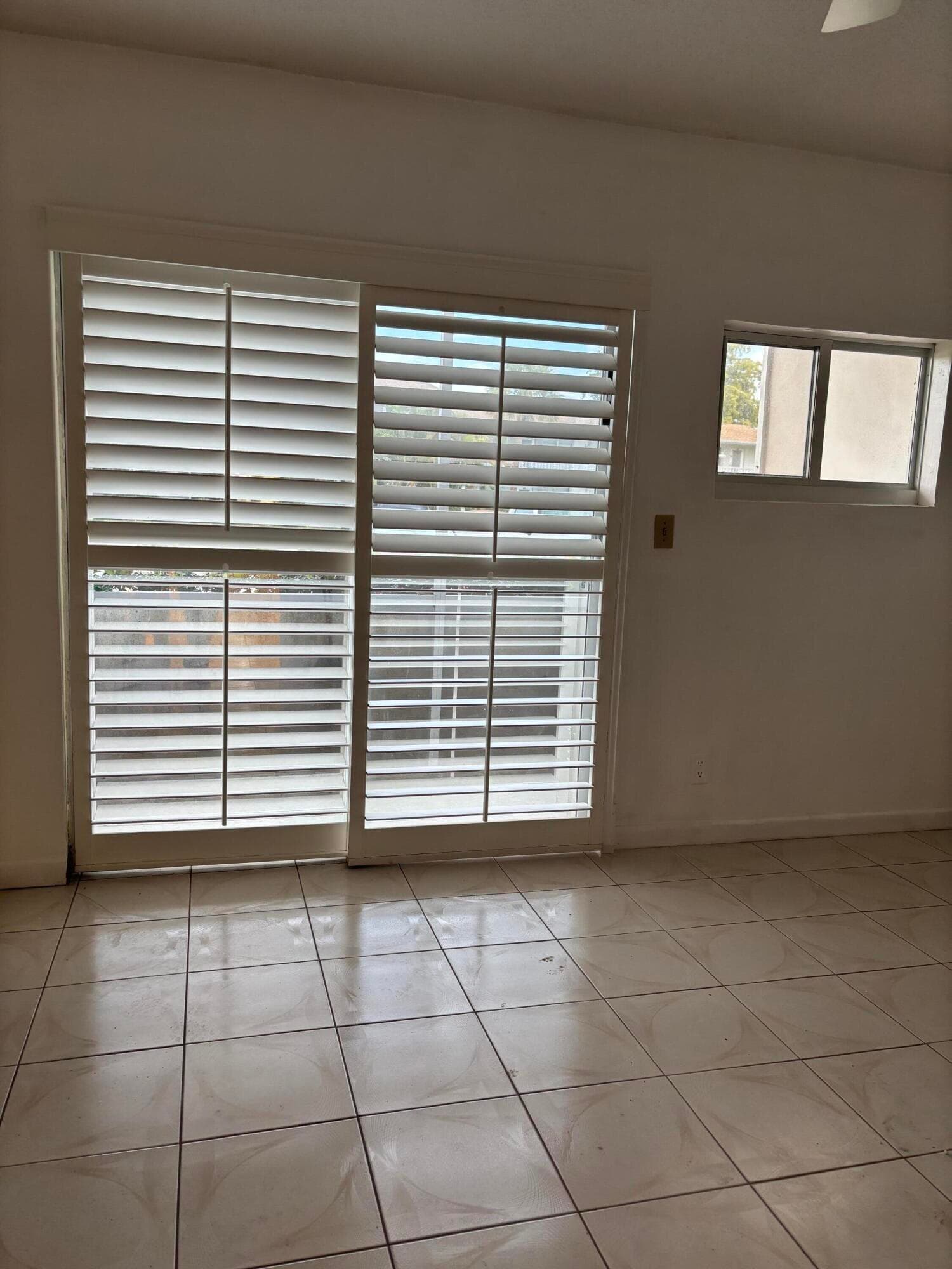 223 Coventry J, West Palm Beach, FL 33417 — photo 4 of 16