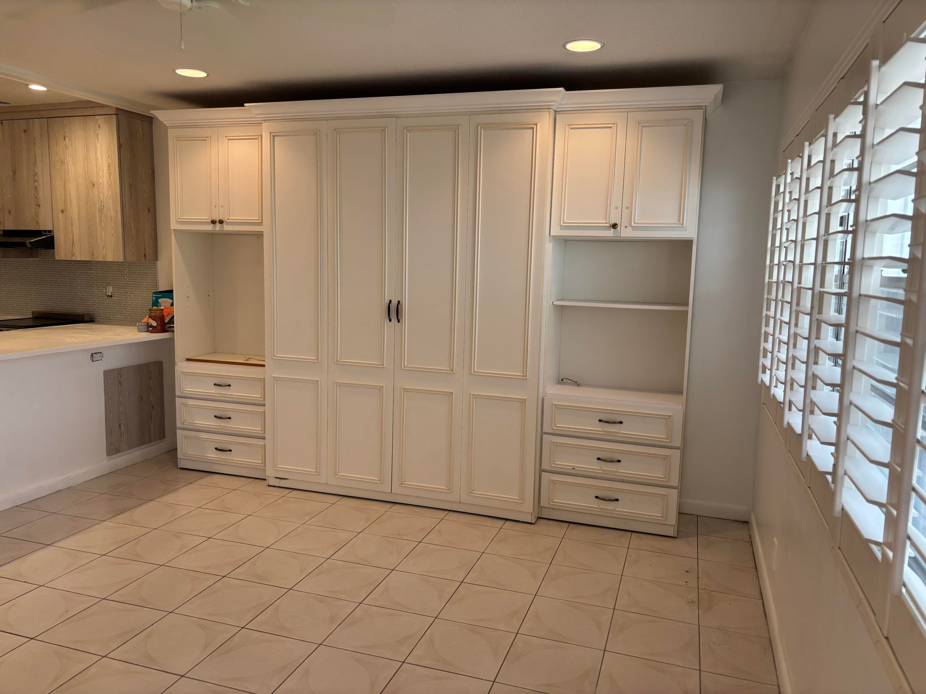 223 Coventry J, West Palm Beach, FL 33417 — photo 9 of 16