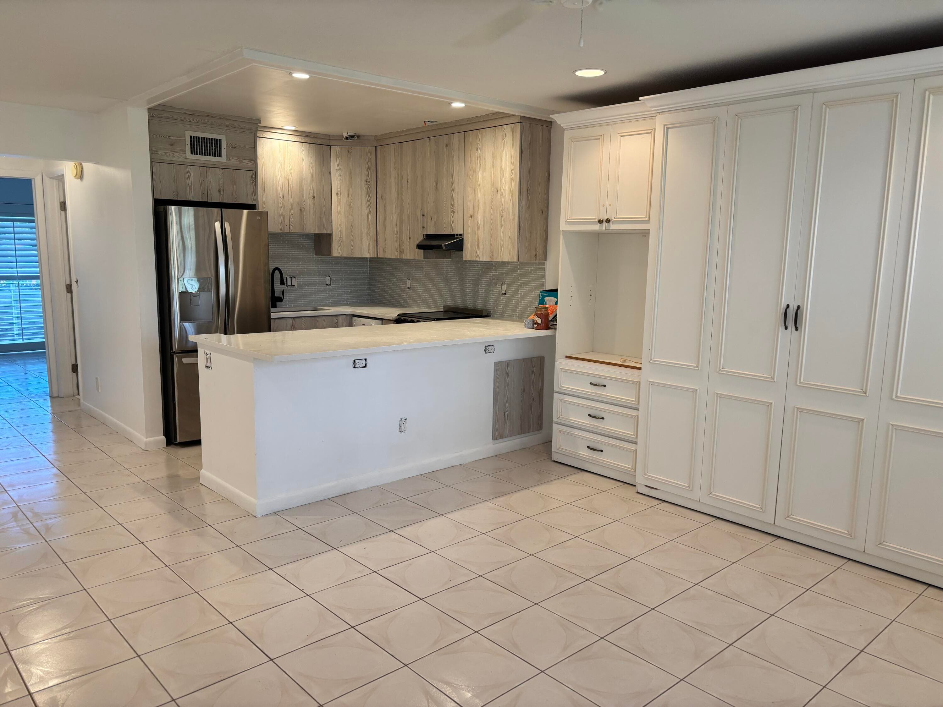 223 Coventry J, West Palm Beach, FL 33417 — photo 16 of 16