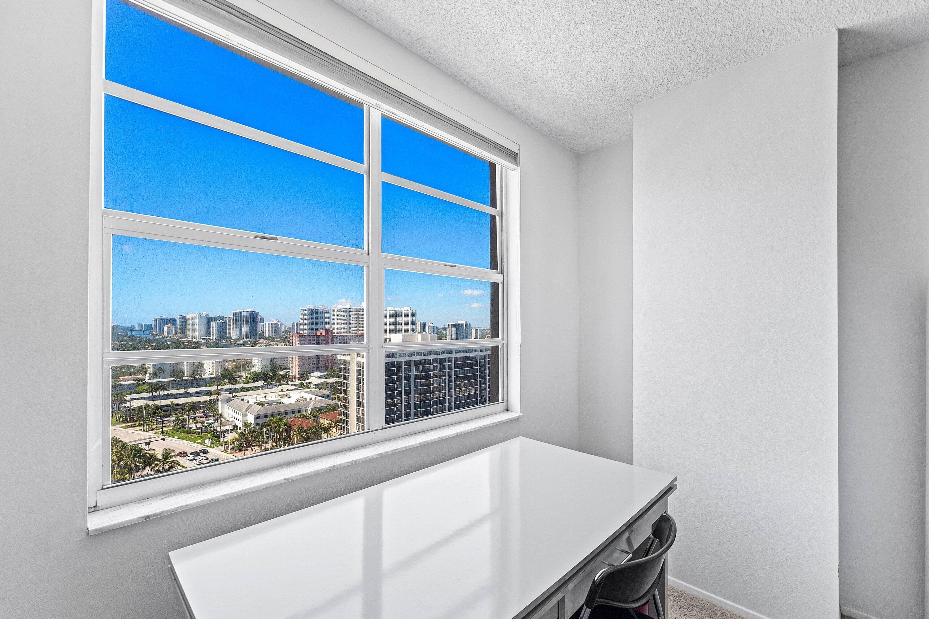 1980 S Ocean Drive 18q, Hallandale Beach, FL 33009 — photo 19 of 37