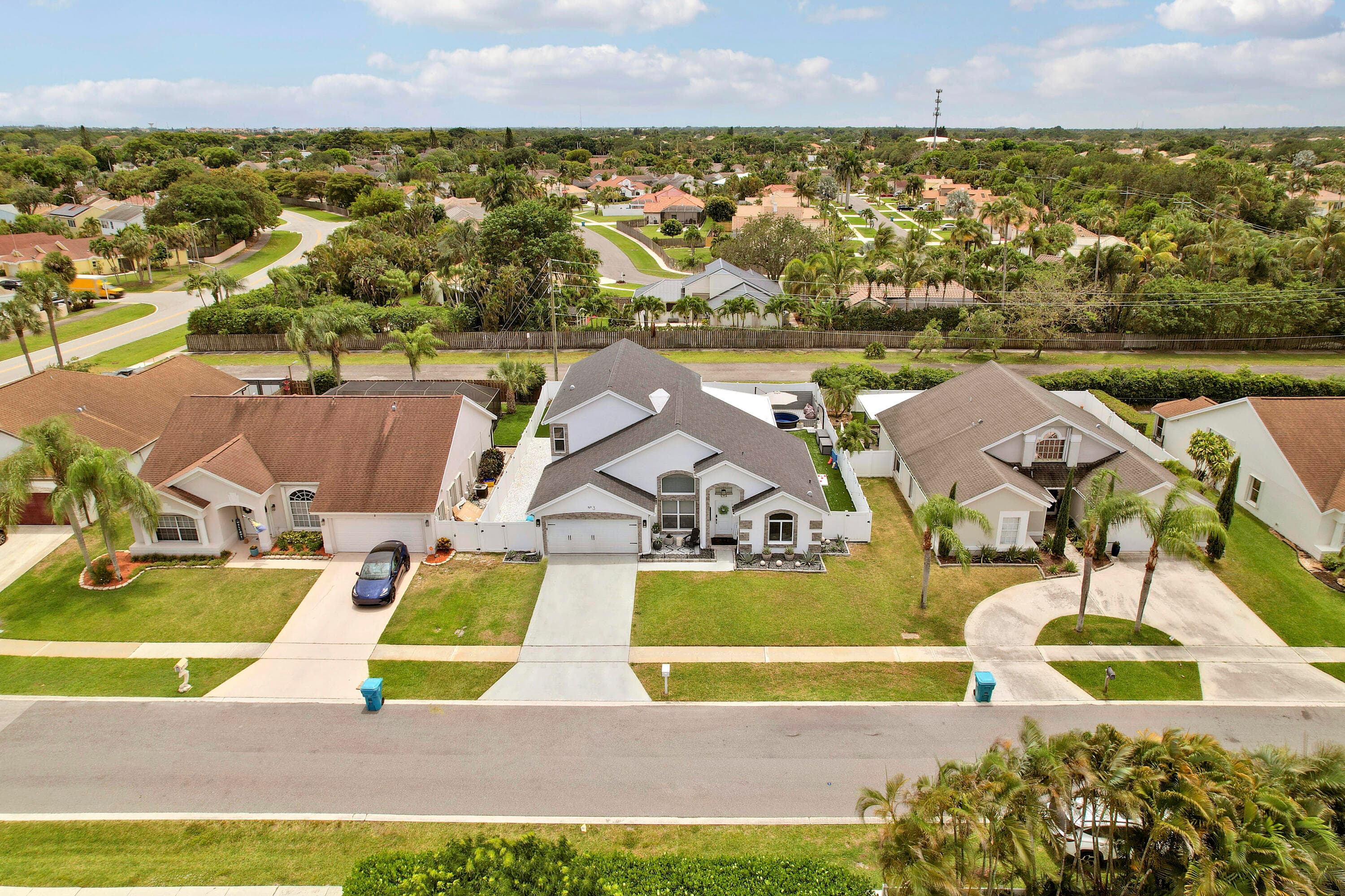 3 Meadows Park Lane, Boynton Beach, FL 33436 — photo 10 of 67