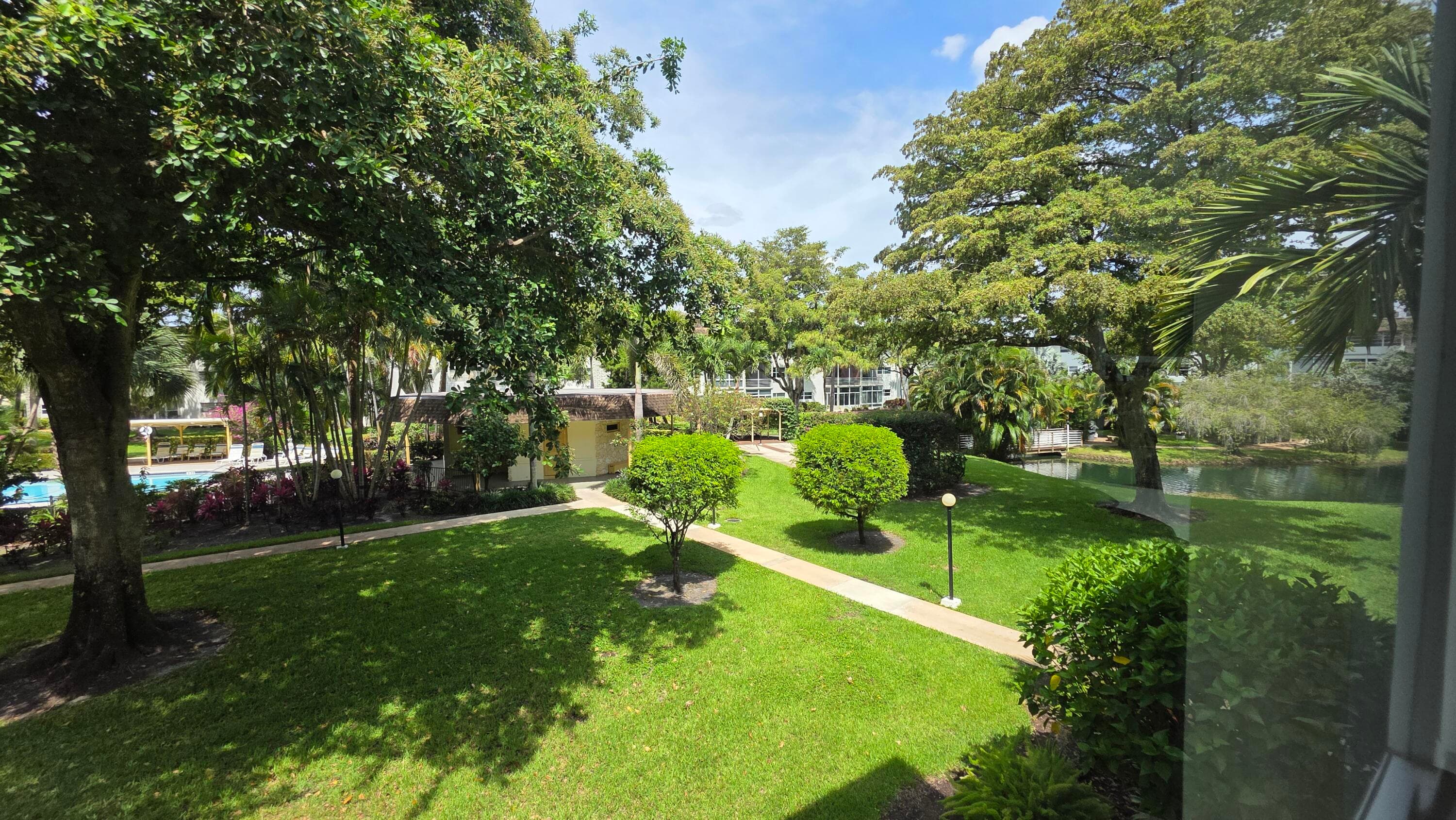 5161 W Oakland Park Boulevard 206, Lauderdale Lakes, FL 33313 — photo 12 of 34