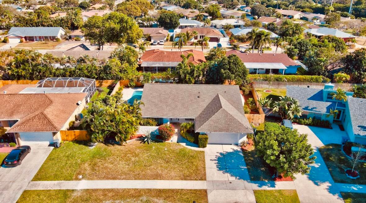 17768 Maplewood Drive, Boca Raton, FL 33487 — photo 2 of 50