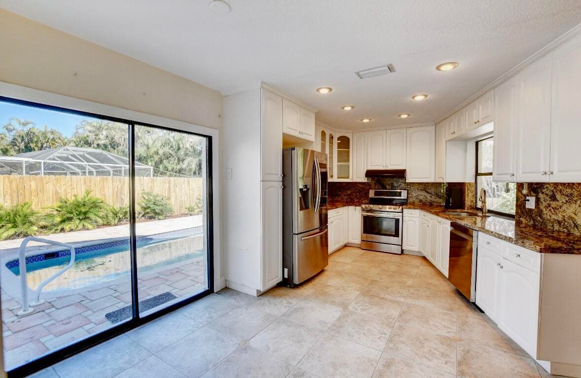 17768 Maplewood Drive, Boca Raton, FL 33487 — photo 22 of 50