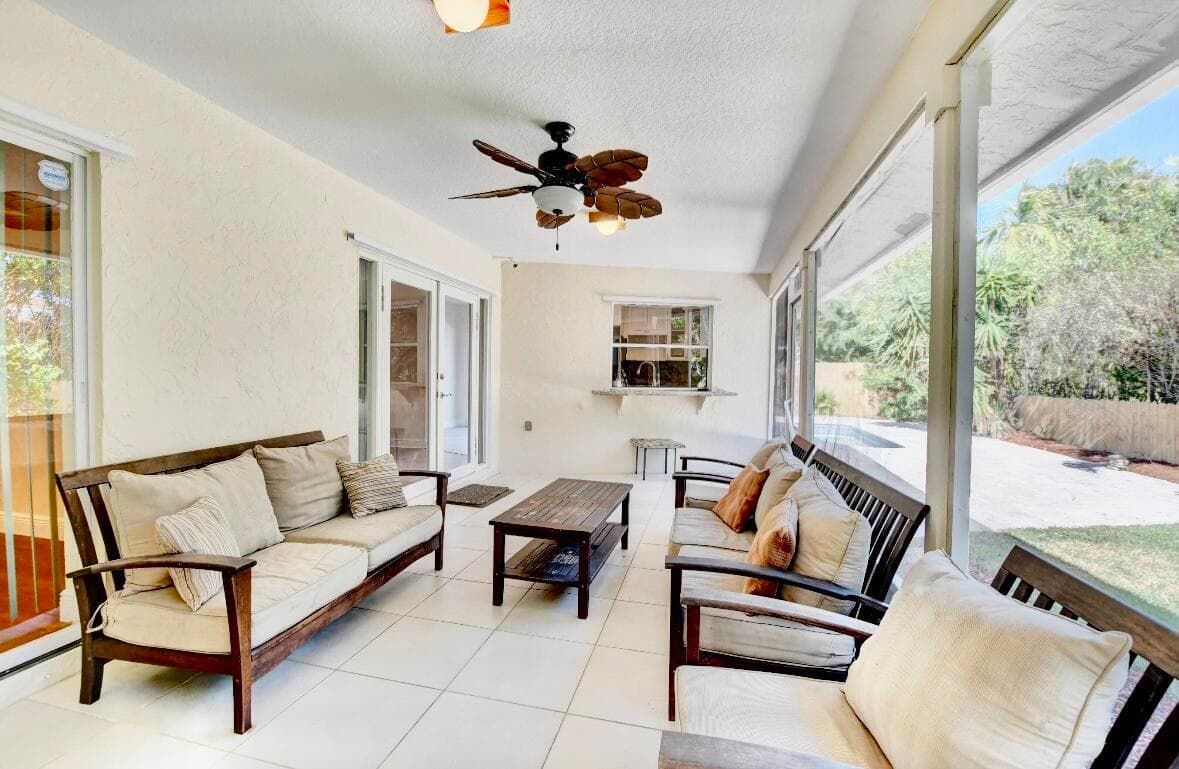 17768 Maplewood Drive, Boca Raton, FL 33487 — photo 37 of 50